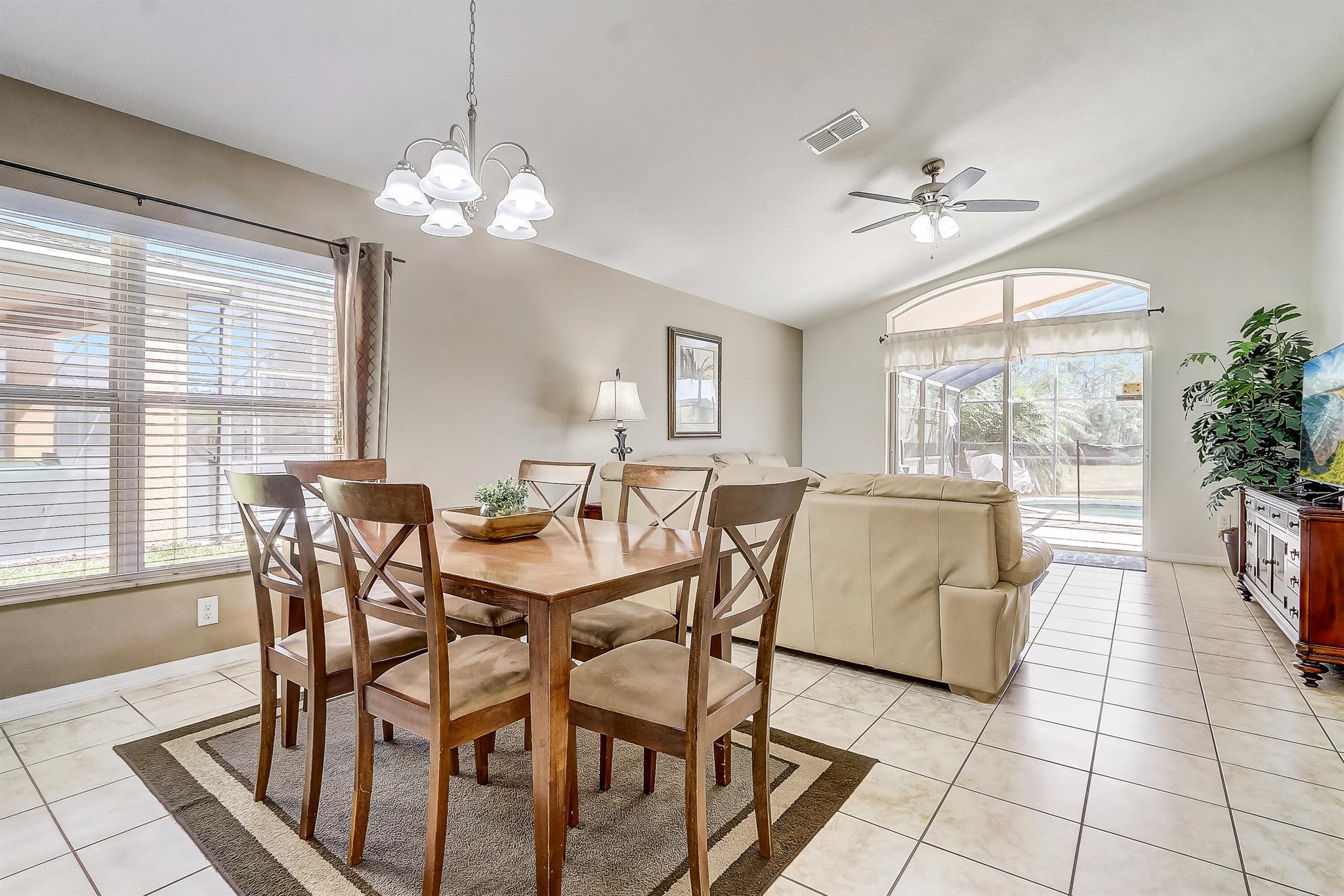 WATERSONG PH 01 - Residential