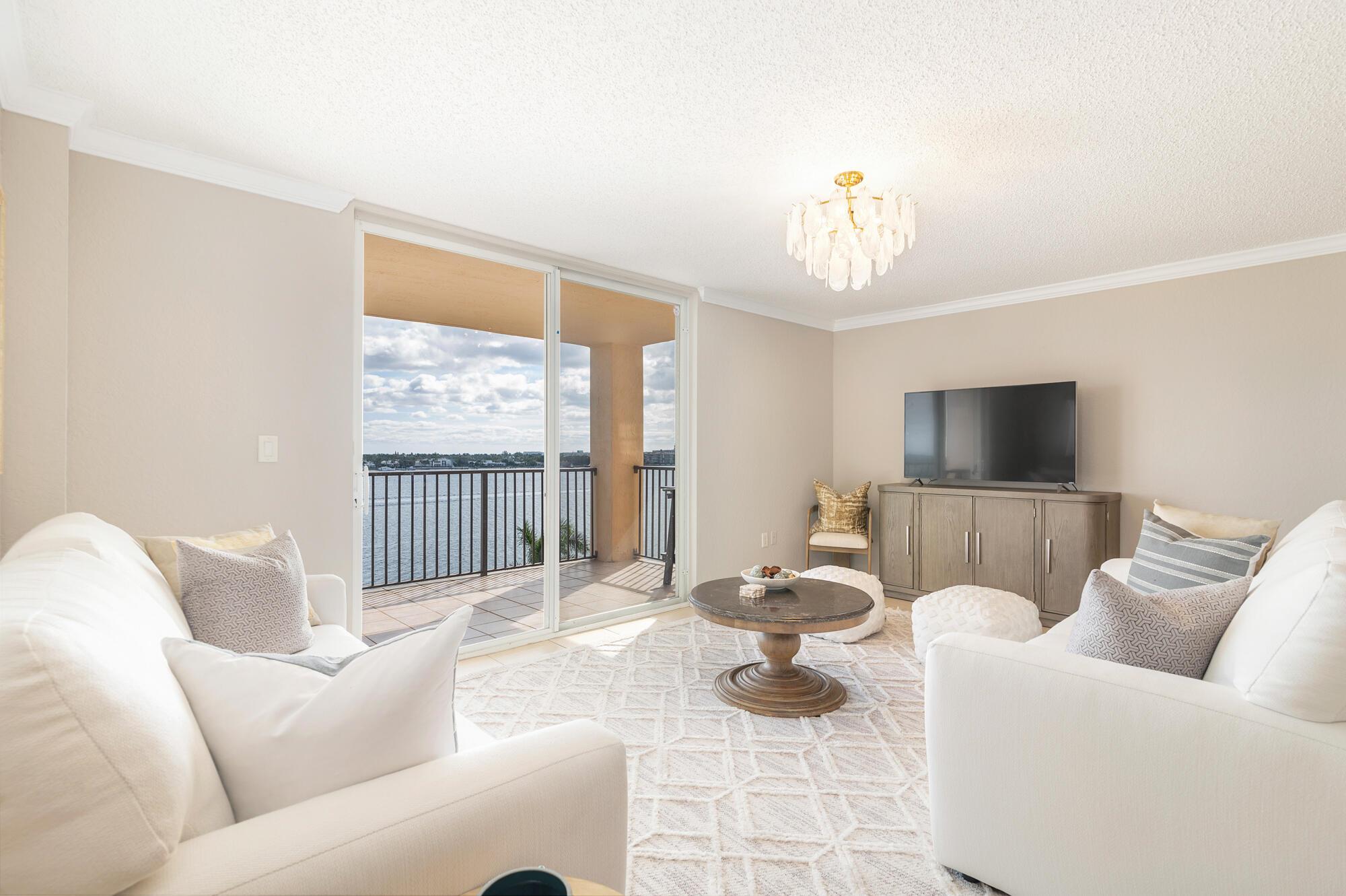 FLAGLER POINTE CONDO - Residential Lease