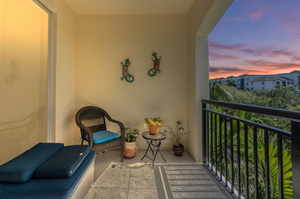 Photo of 1411 Renaissance Way #411, Boynton Beach, FL 33426 (MLS # R11002023)