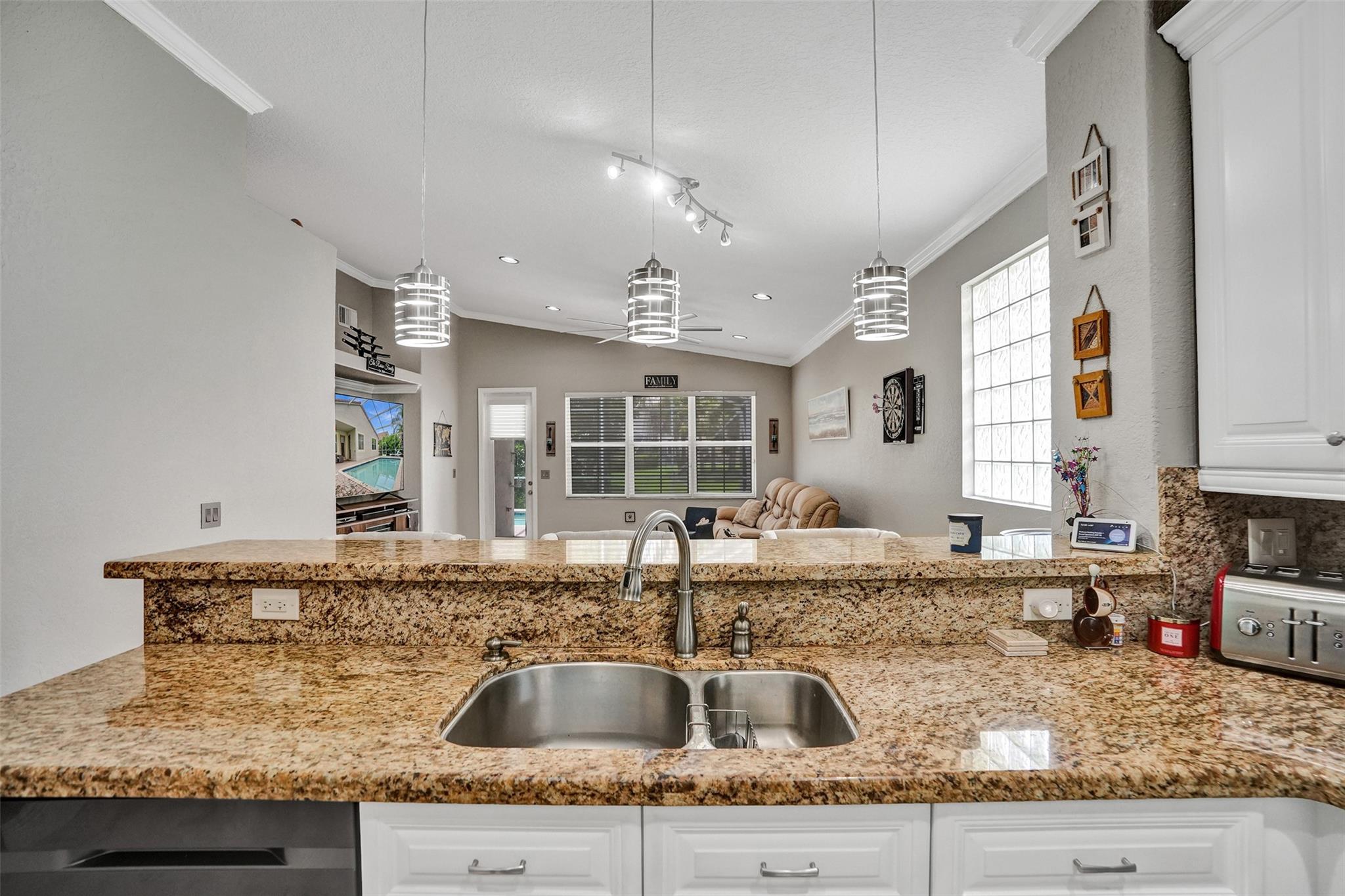 WYNDHAM LAKES NORTH - Residential