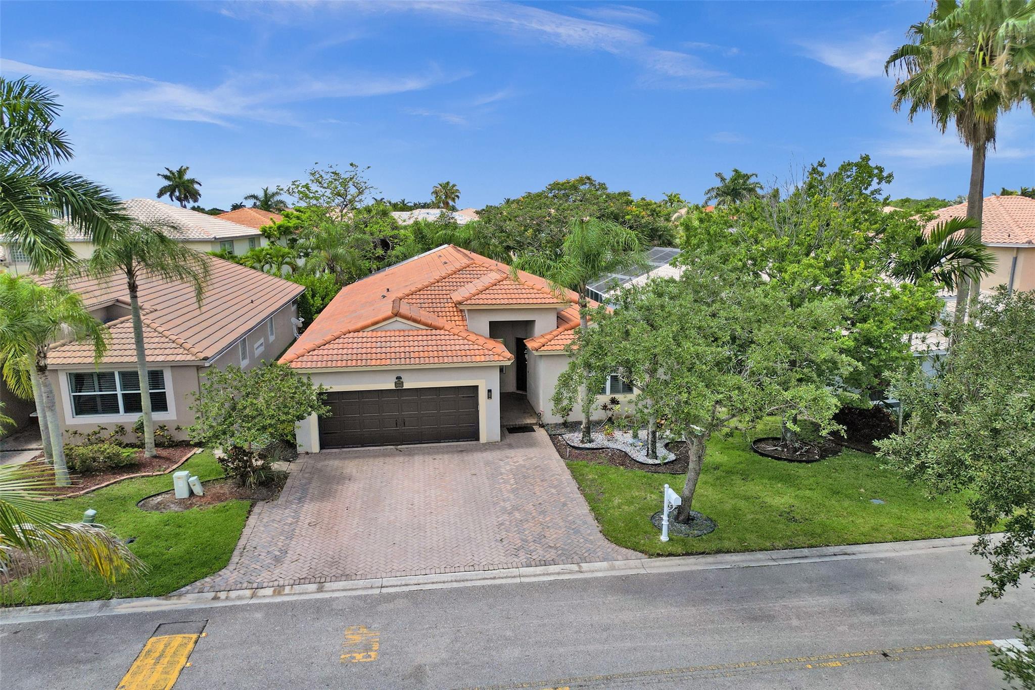 WYNDHAM LAKES NORTH - Residential