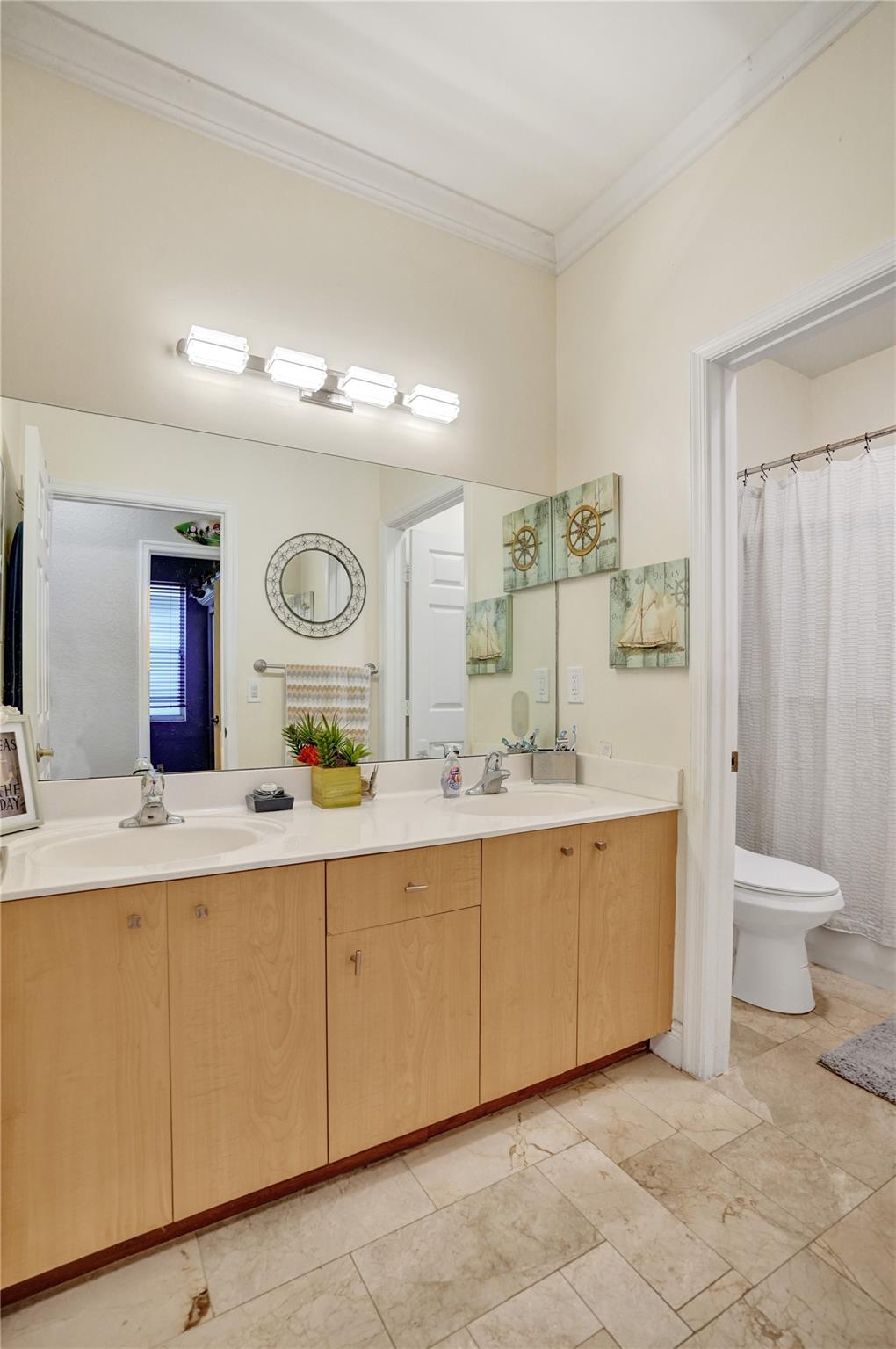 WYNDHAM LAKES NORTH - Residential