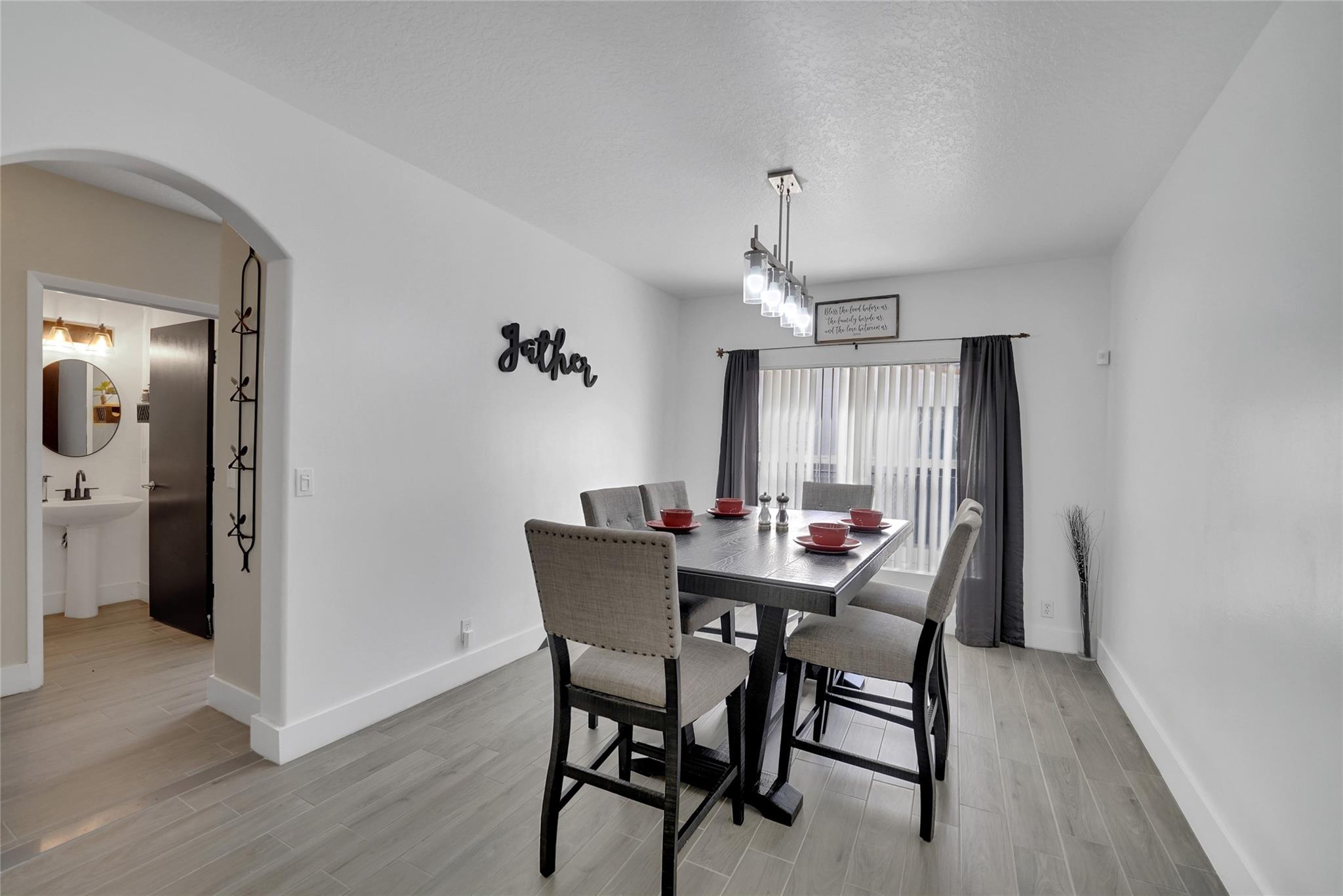 Woodside Estates 127-10 B - Residential