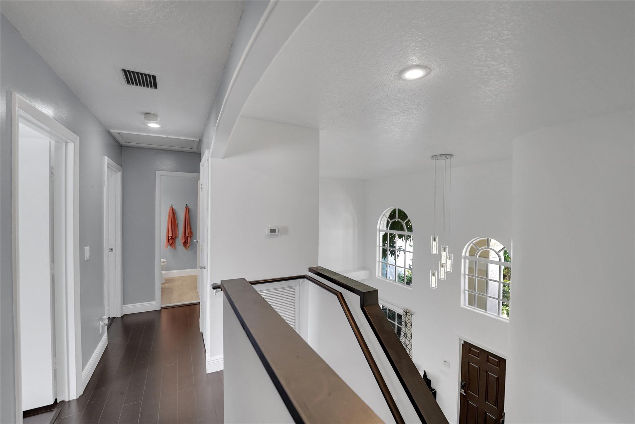 Woodside Estates 127-10 B - Residential