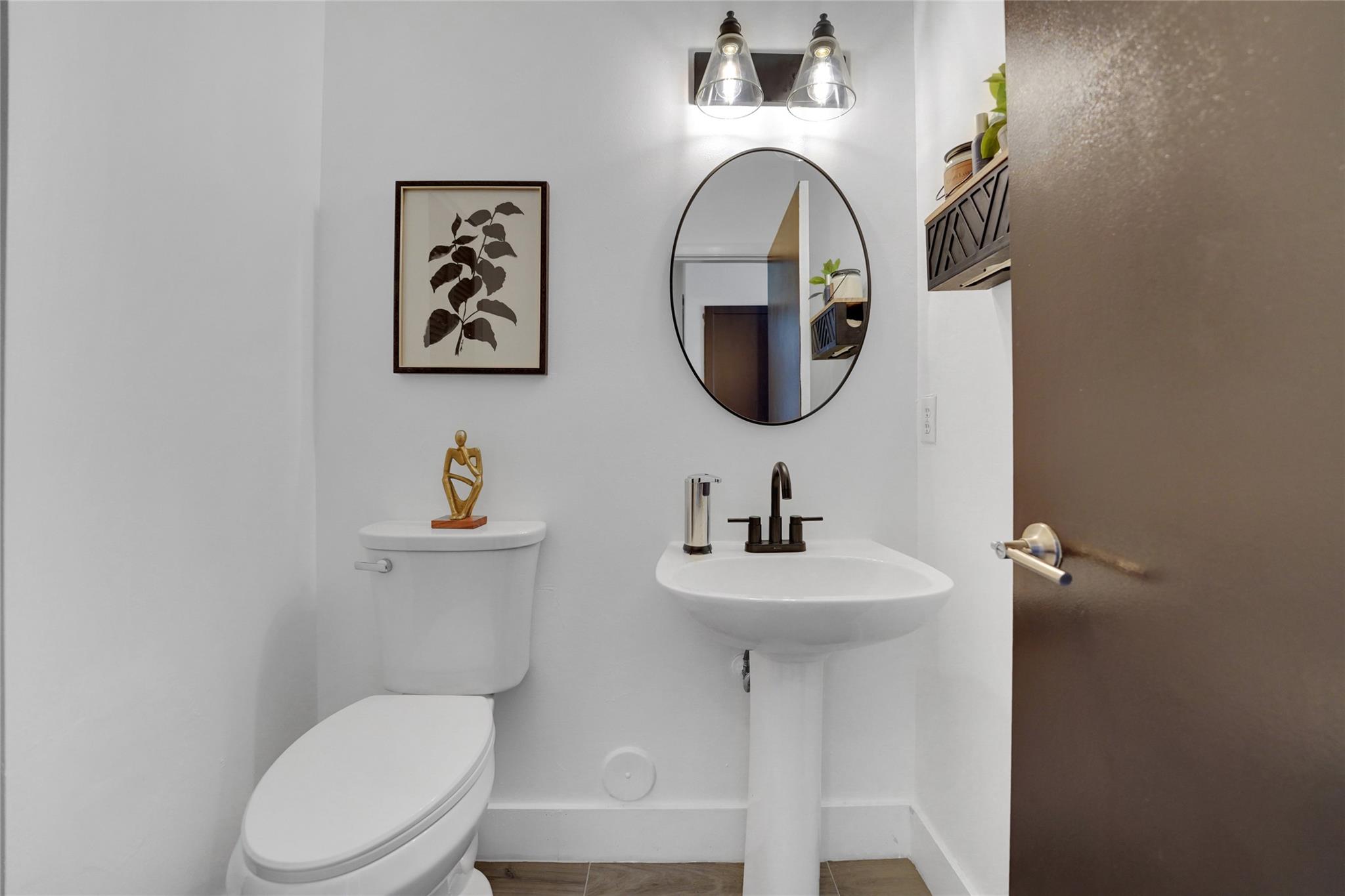 Woodside Estates 127-10 B - Residential