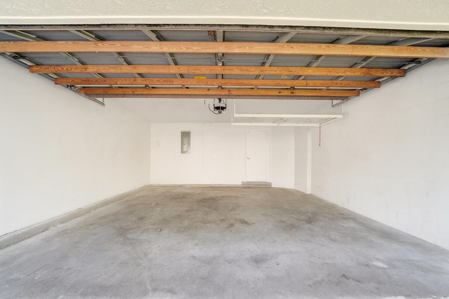 Woodside Estates 127-10 B - Residential