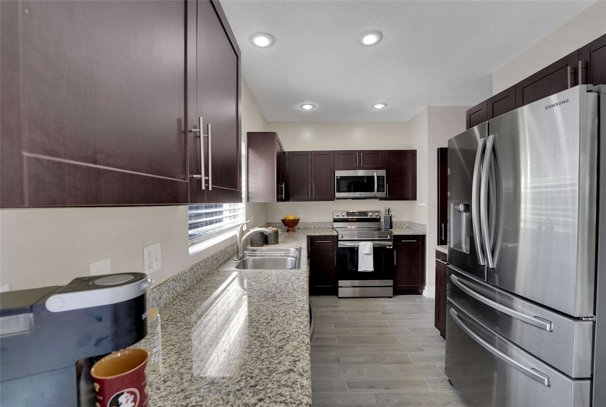 Woodside Estates 127-10 B - Residential