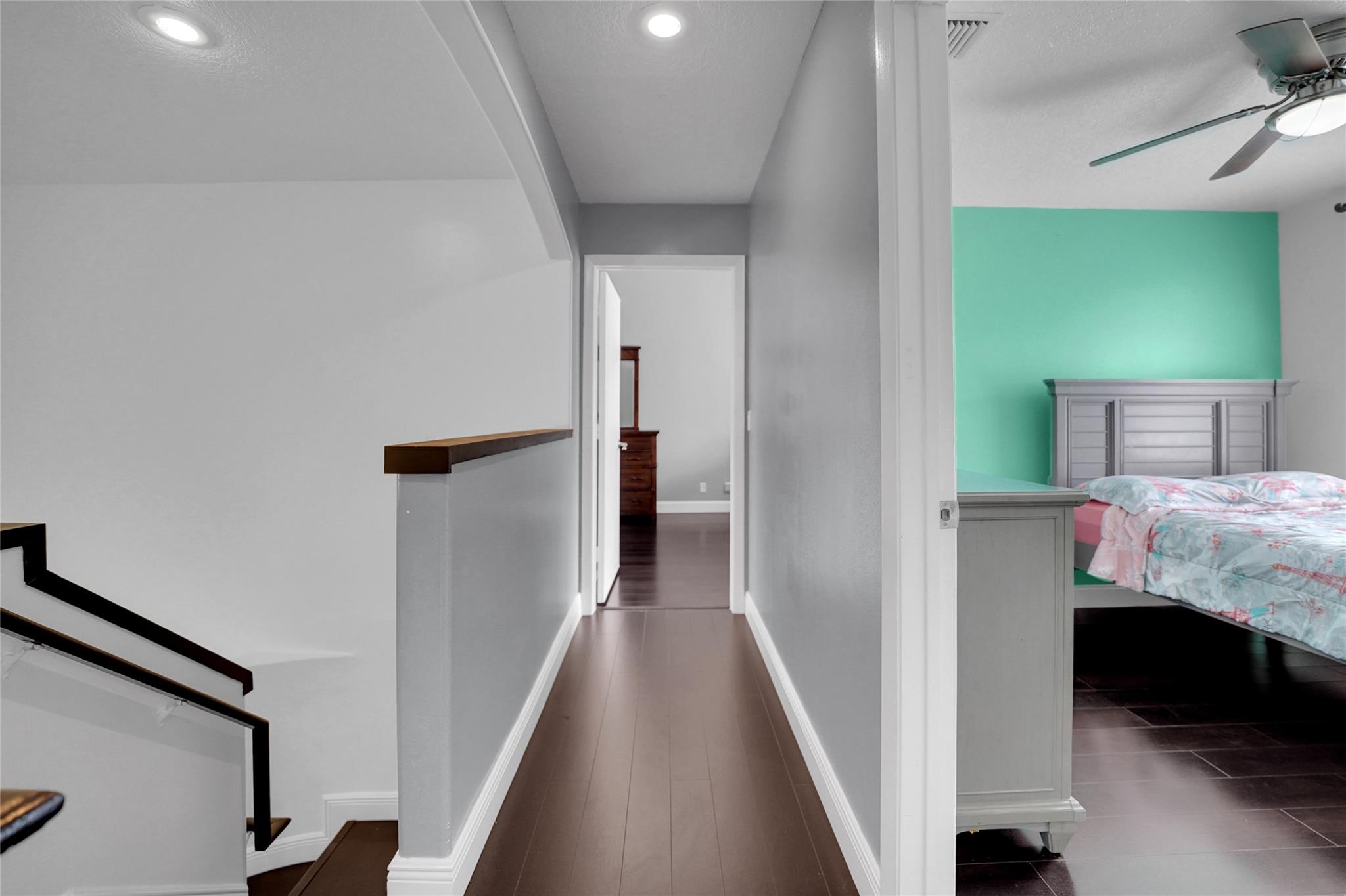 Woodside Estates 127-10 B - Residential