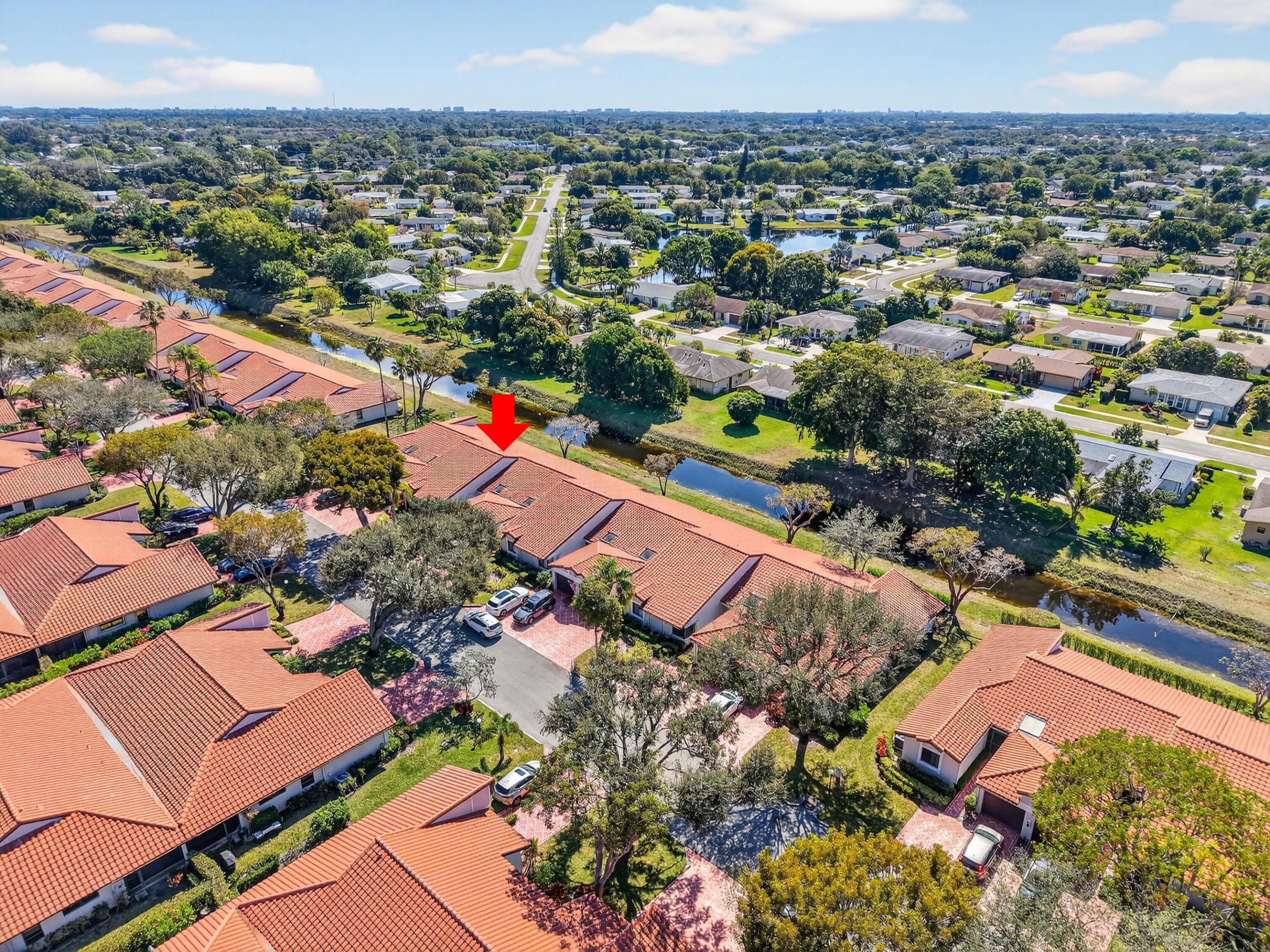 HUNTINGTON POINTE - Residential