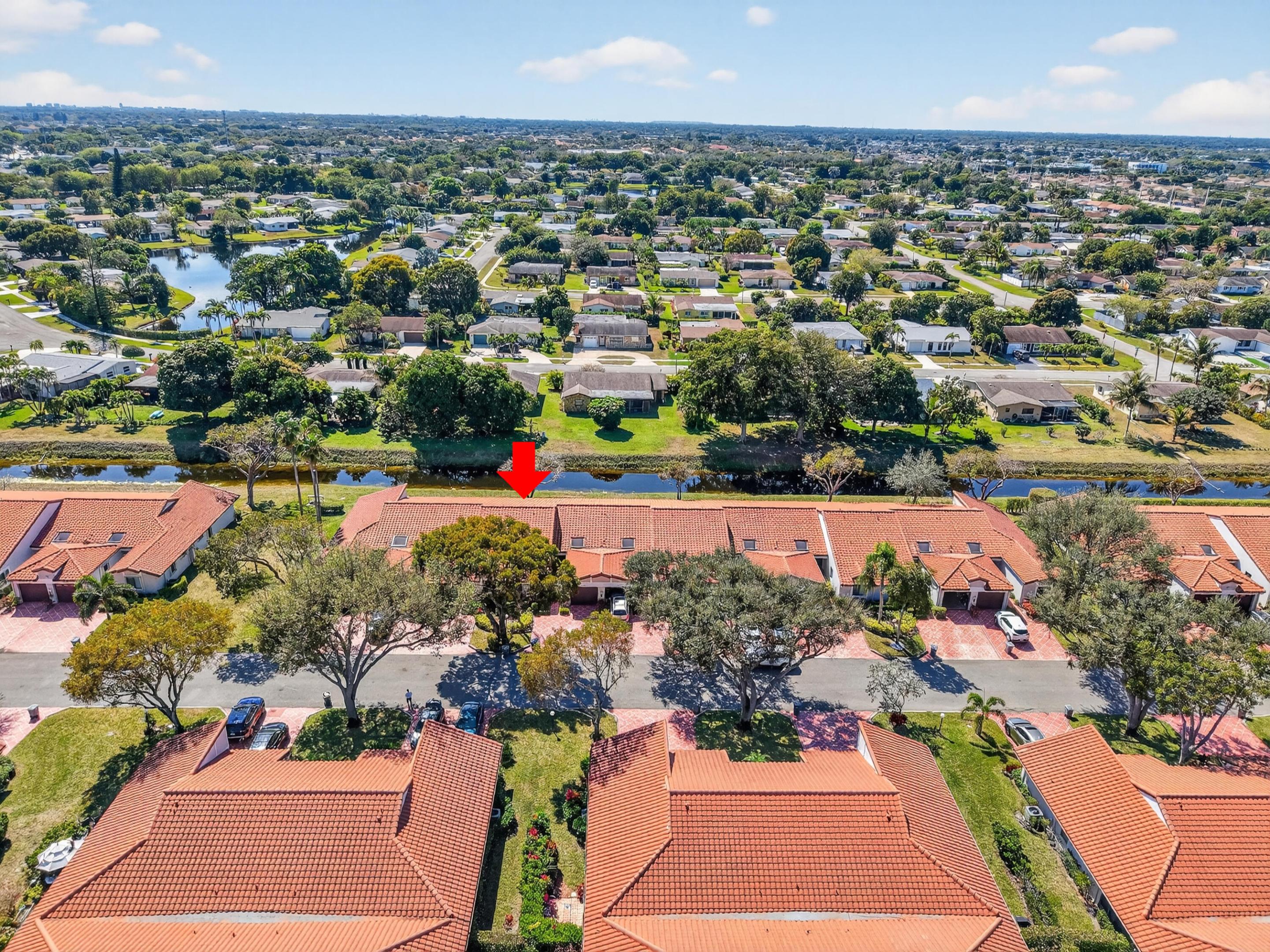 HUNTINGTON POINTE - Residential