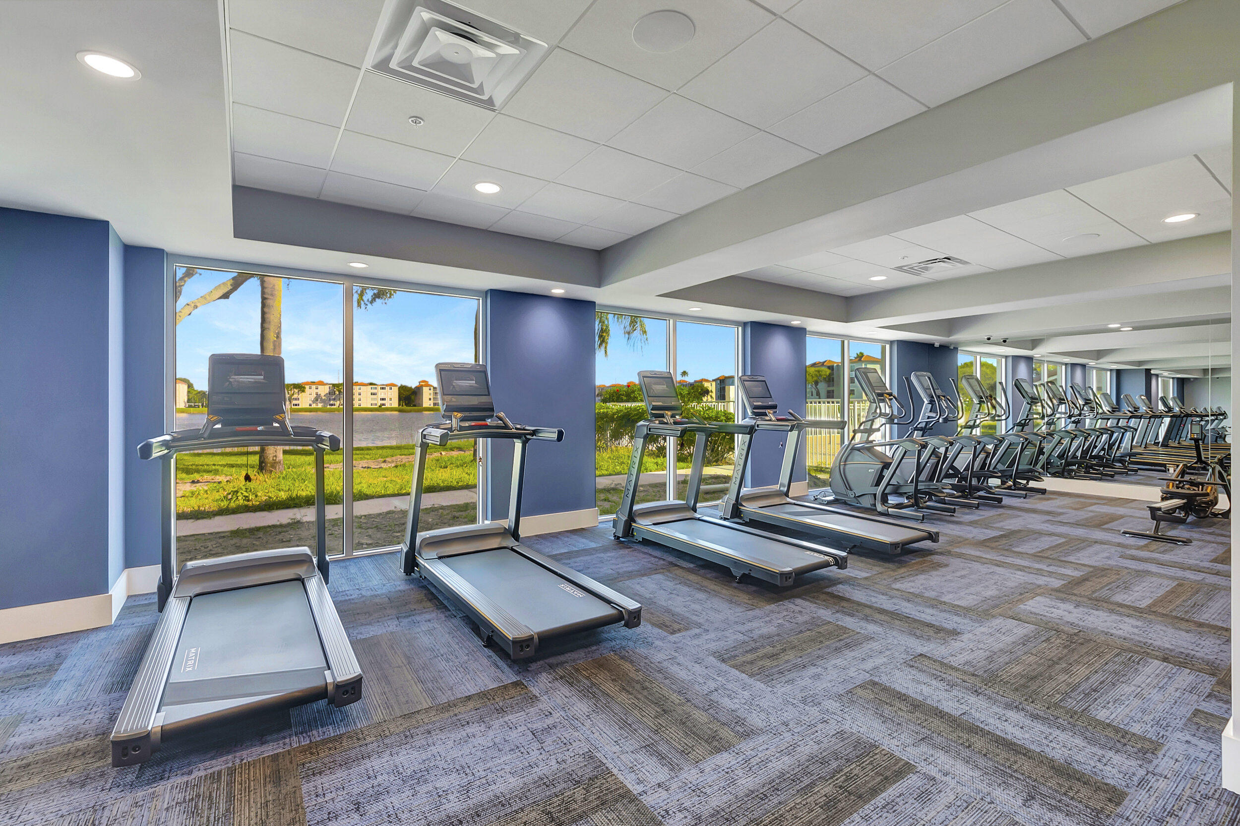 HUNTINGTON POINTE - Residential