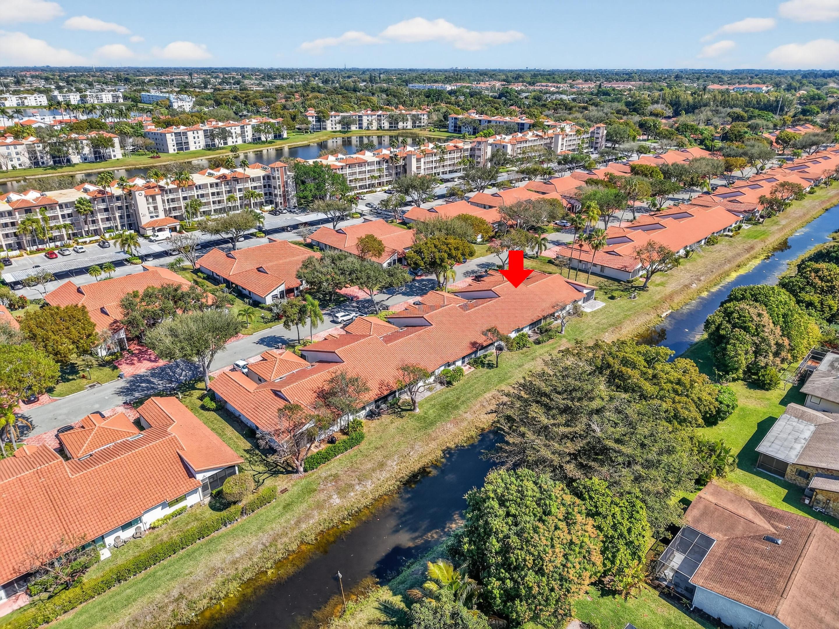 HUNTINGTON POINTE - Residential