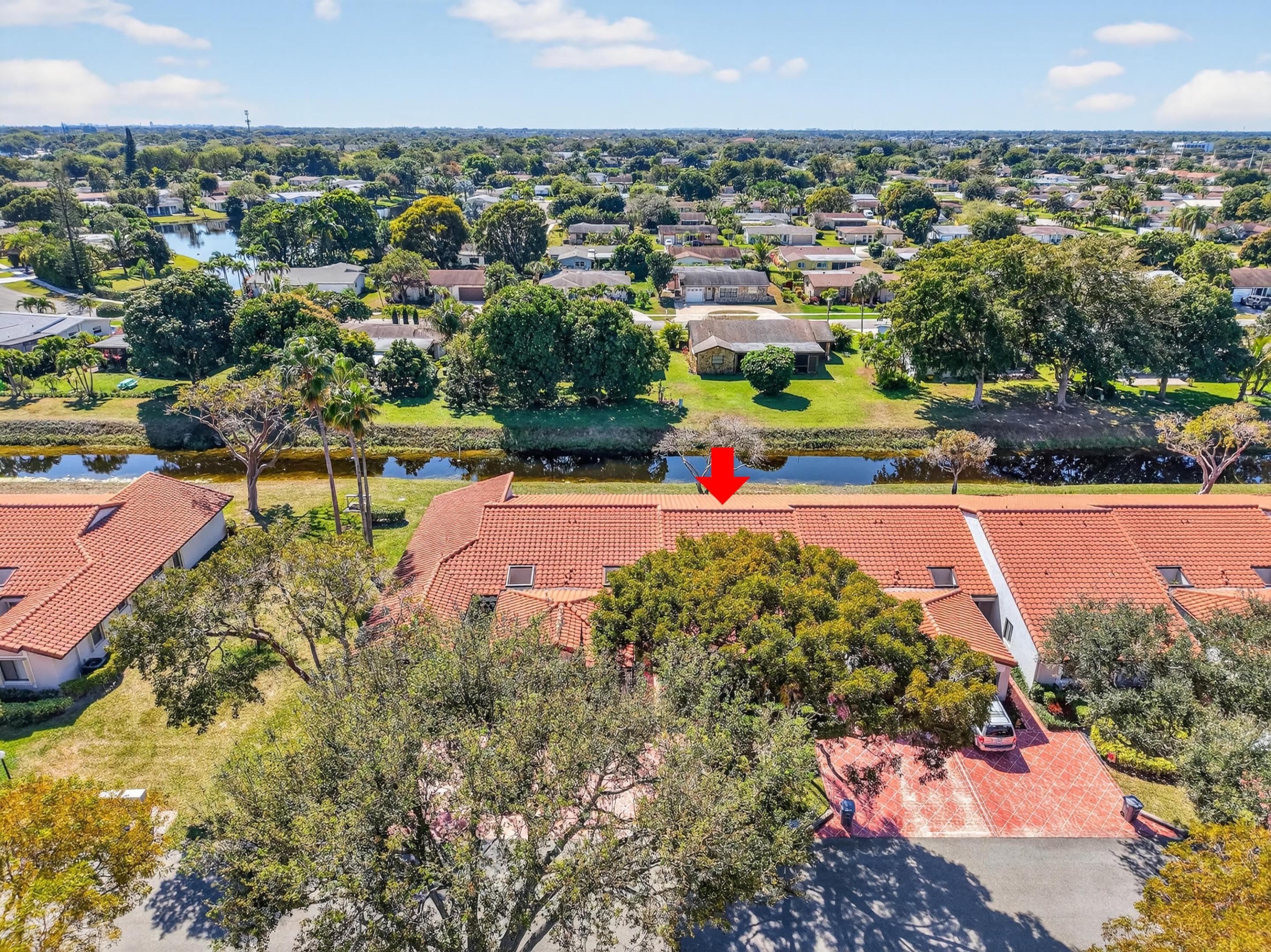 HUNTINGTON POINTE - Residential