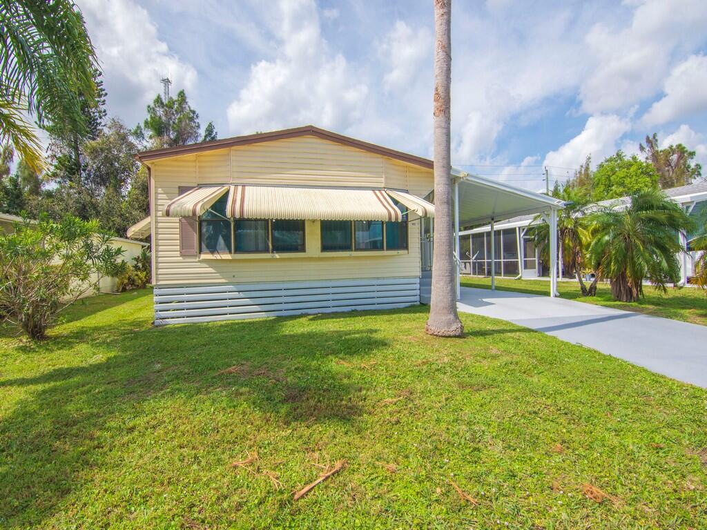 Spanish Lakes Golf Village - Residential