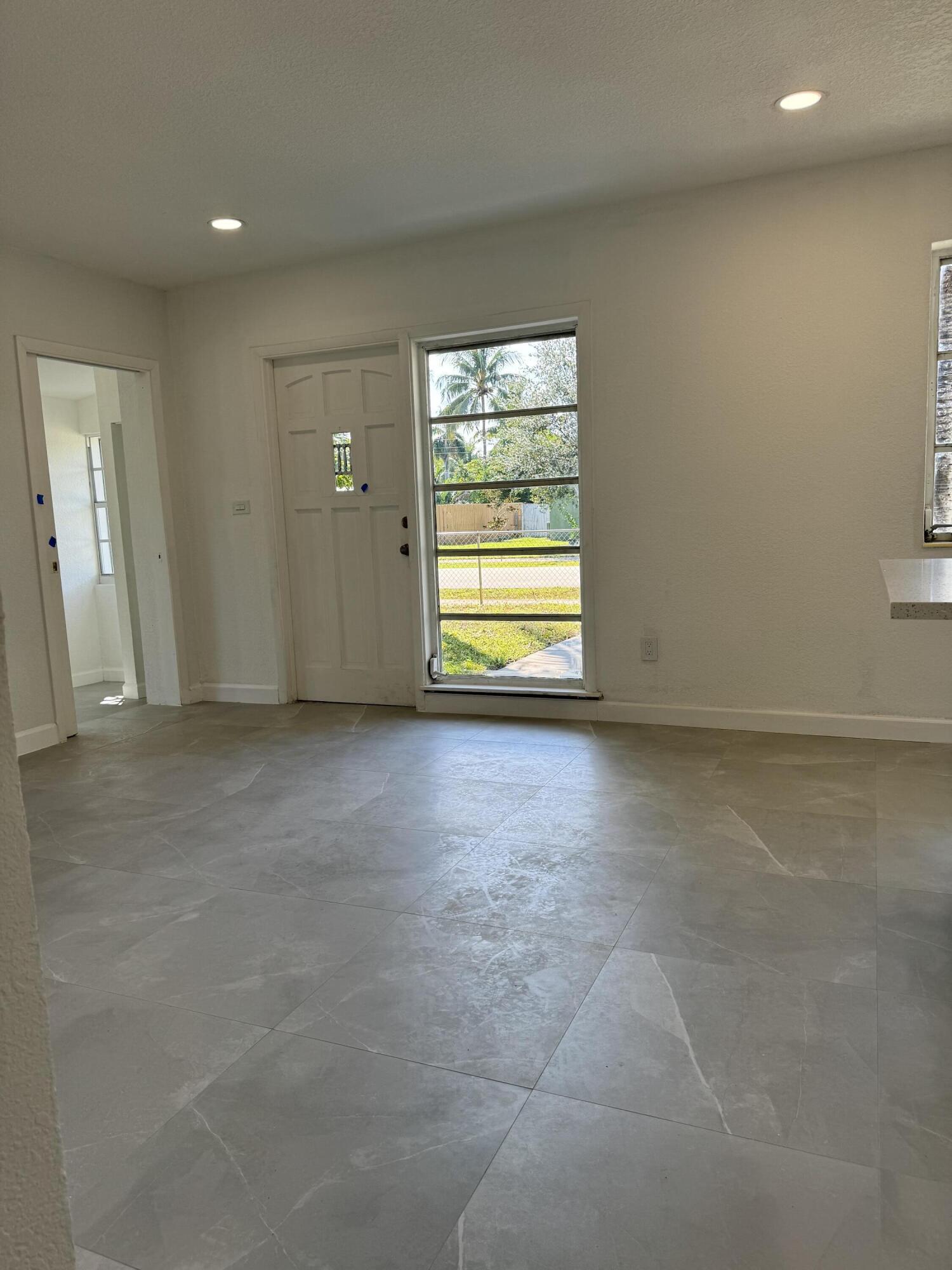 POMPANO BEACH HIGHLANDS 3RD SEC - Residential Lease