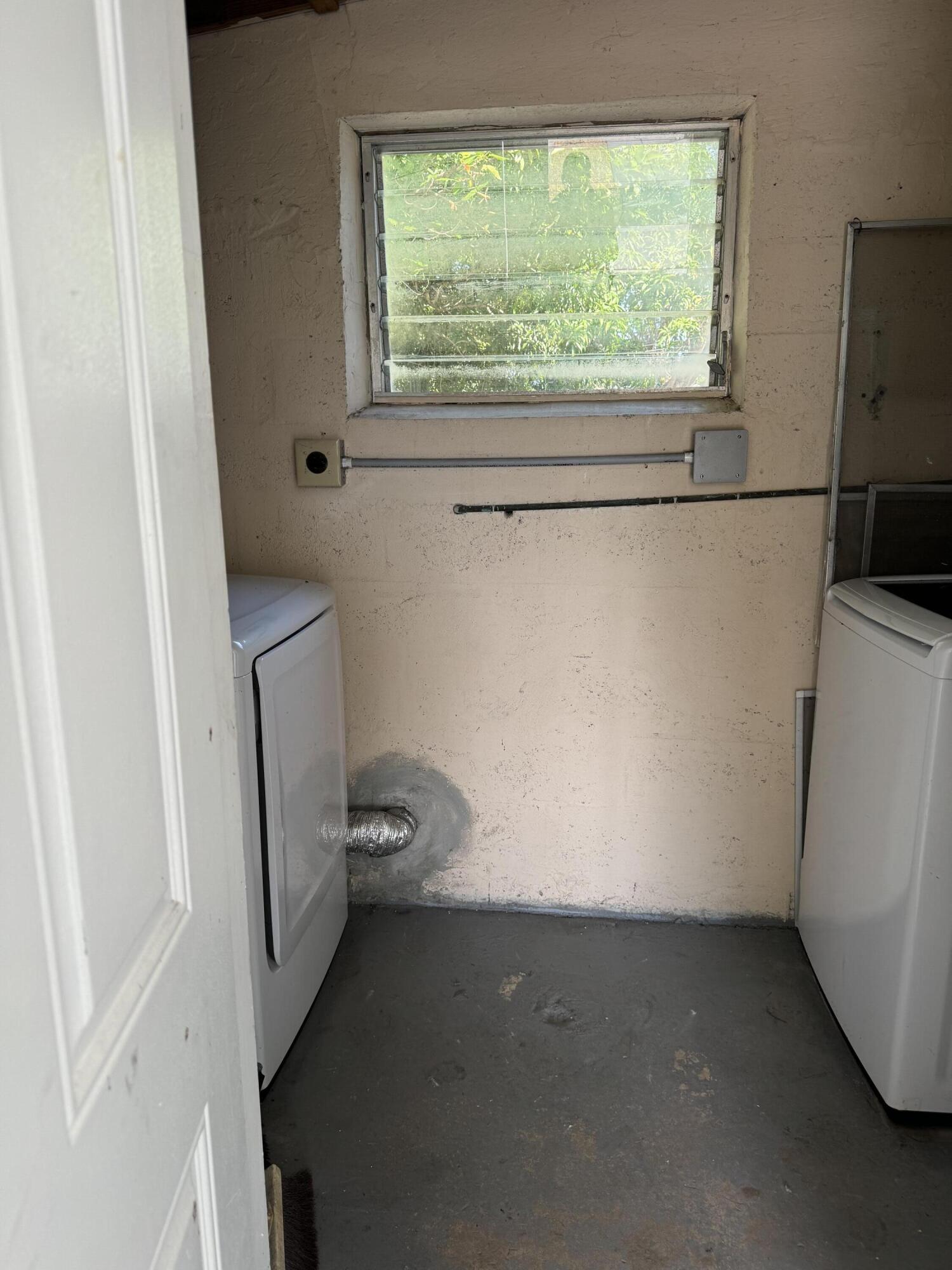 POMPANO BEACH HIGHLANDS 3RD SEC - Residential Lease