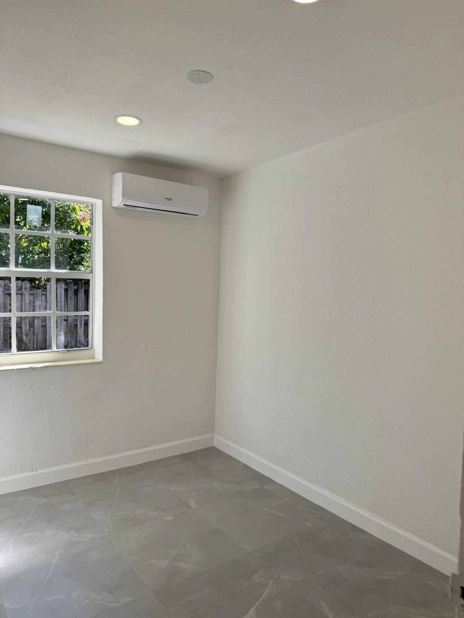 POMPANO BEACH HIGHLANDS 3RD SEC - Residential Lease