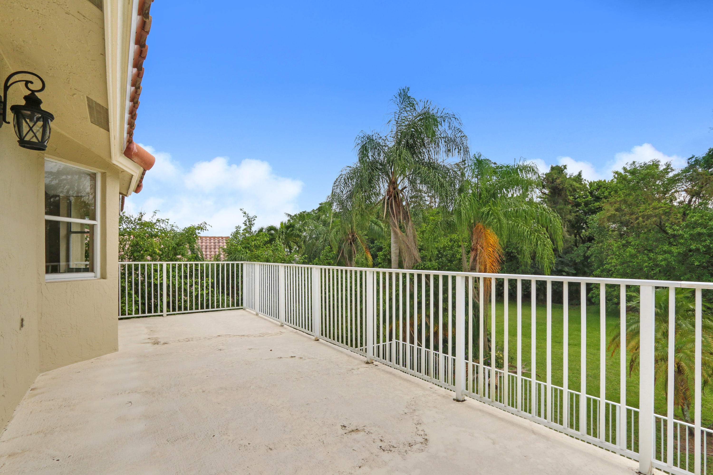 BOCA ISLES NORTH - Residential