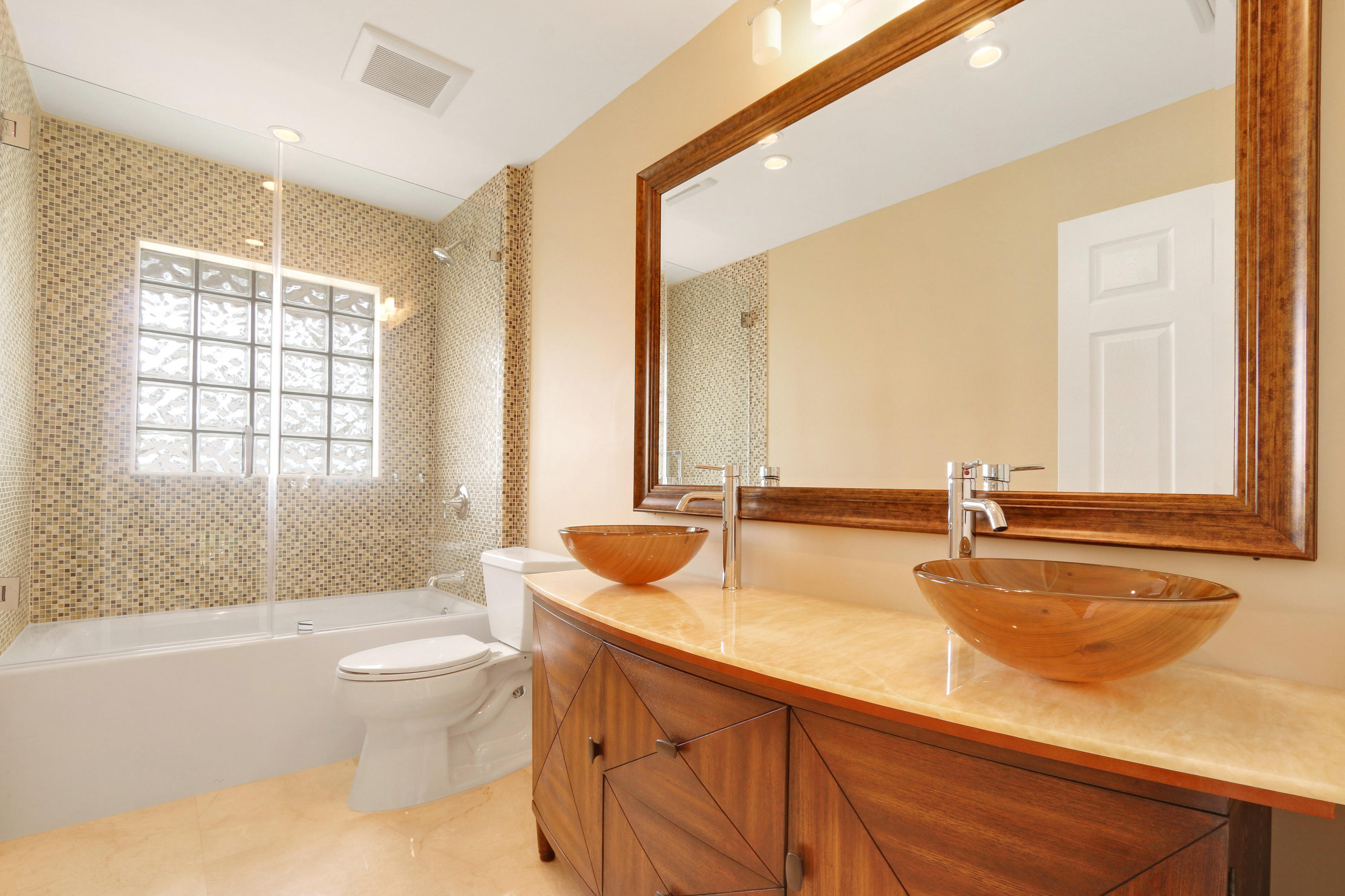 BOCA ISLES NORTH - Residential