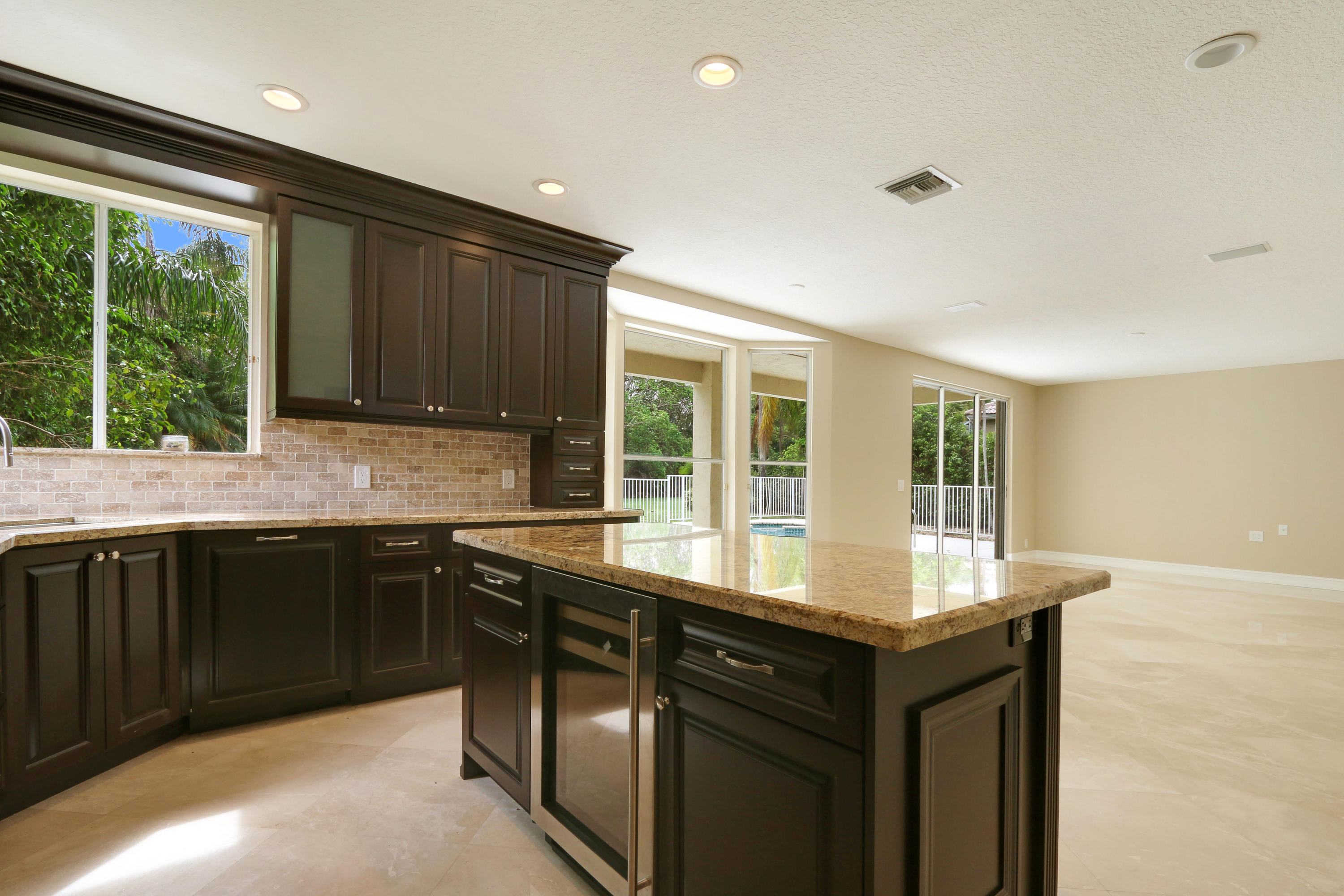 BOCA ISLES NORTH - Residential