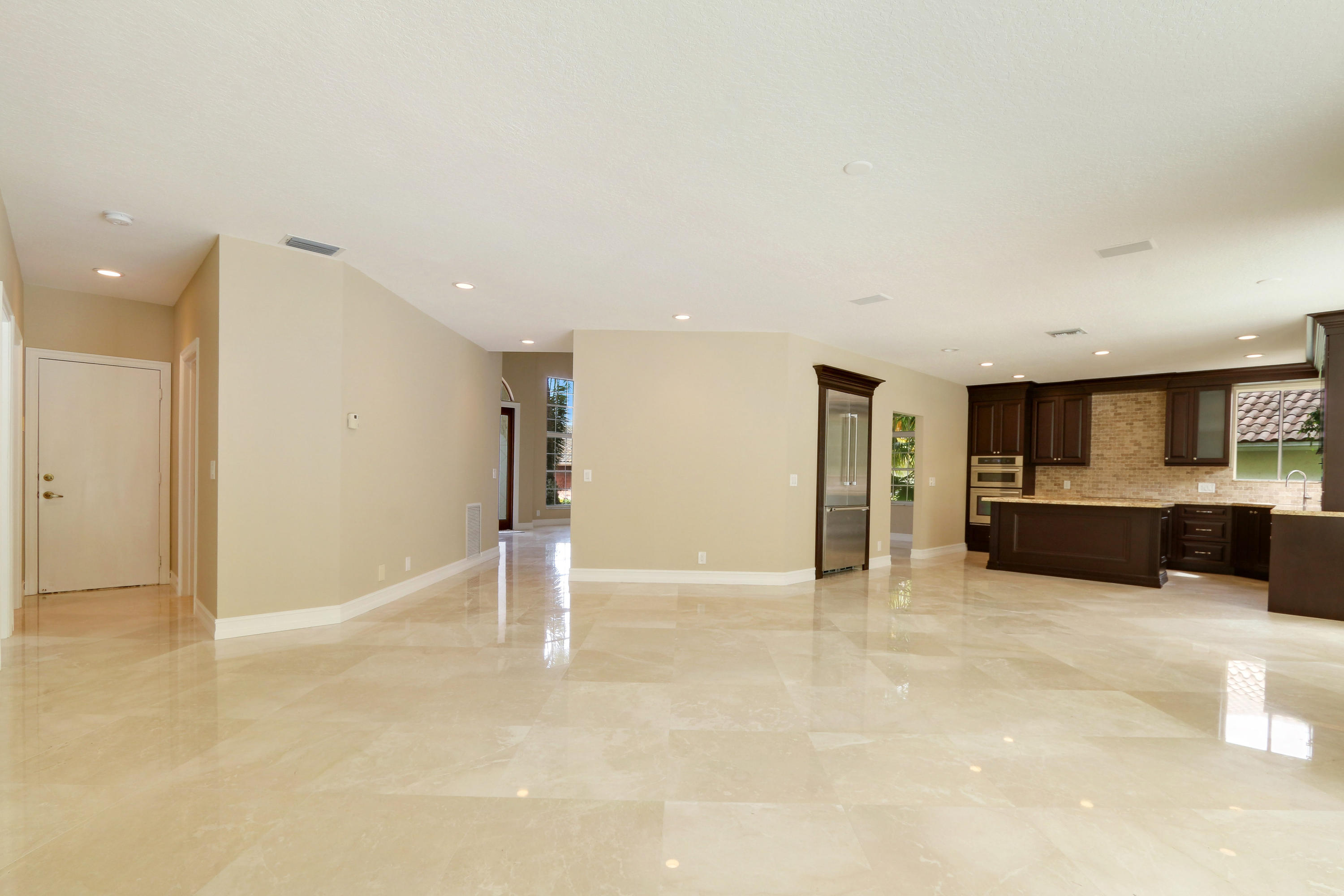 BOCA ISLES NORTH - Residential