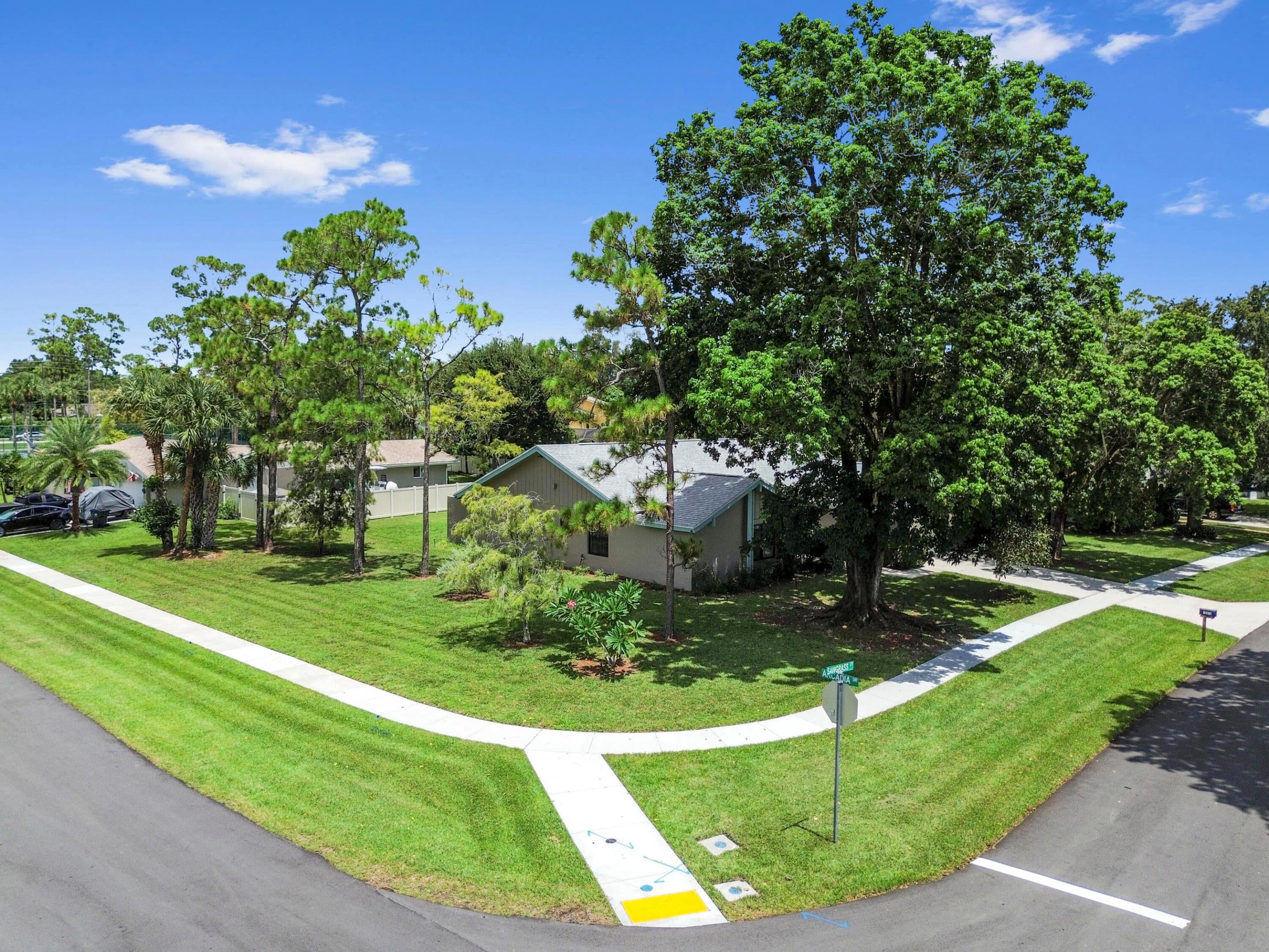 12373 Sawgrass Court