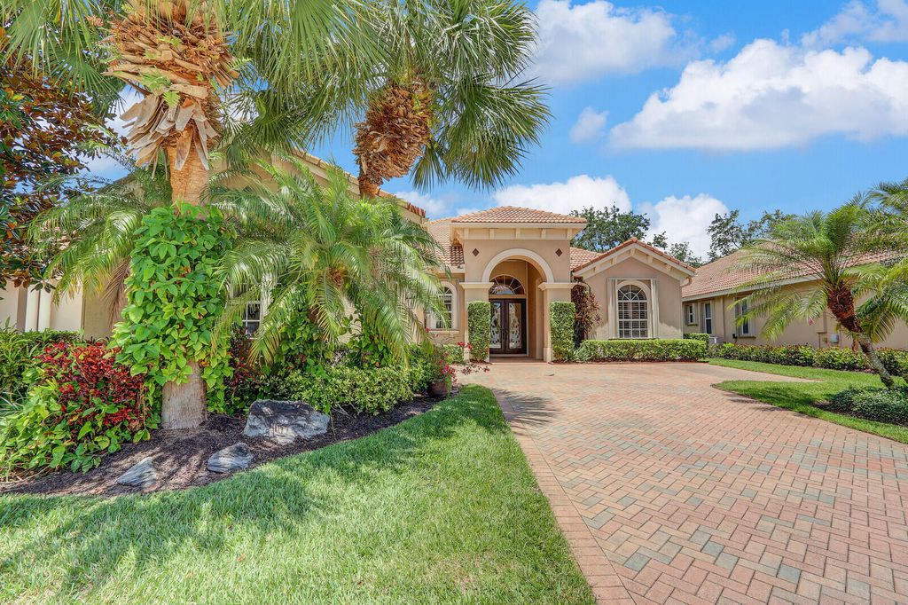 Photo of 9400 Briarcliff Trace, Port Saint Lucie, FL 34986 (MLS # R11099838)