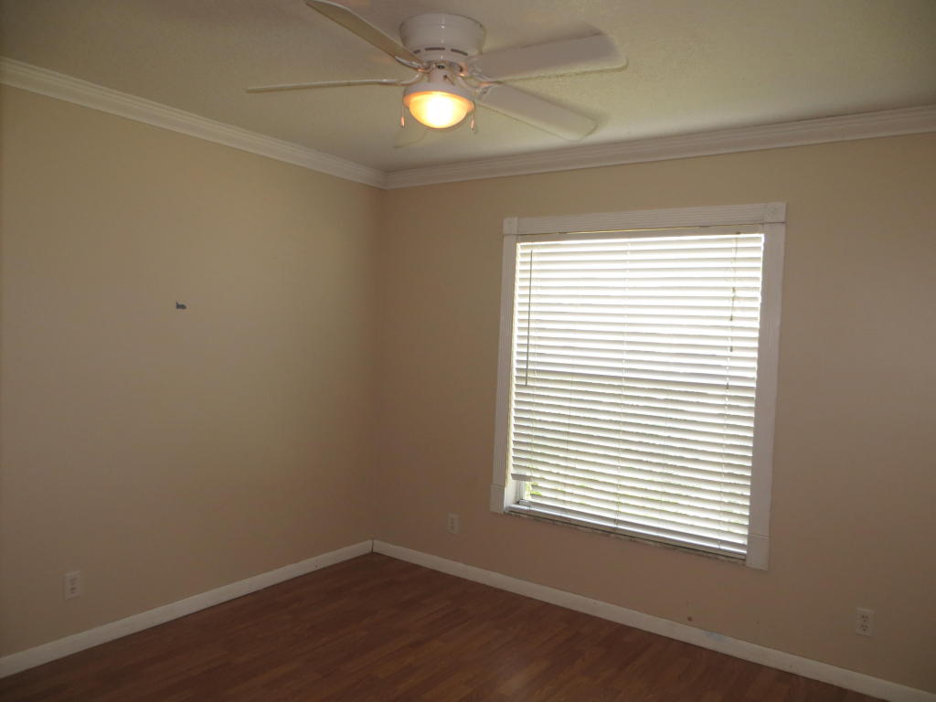 PORT ST LUCIE SECTION 14 - Residential Lease