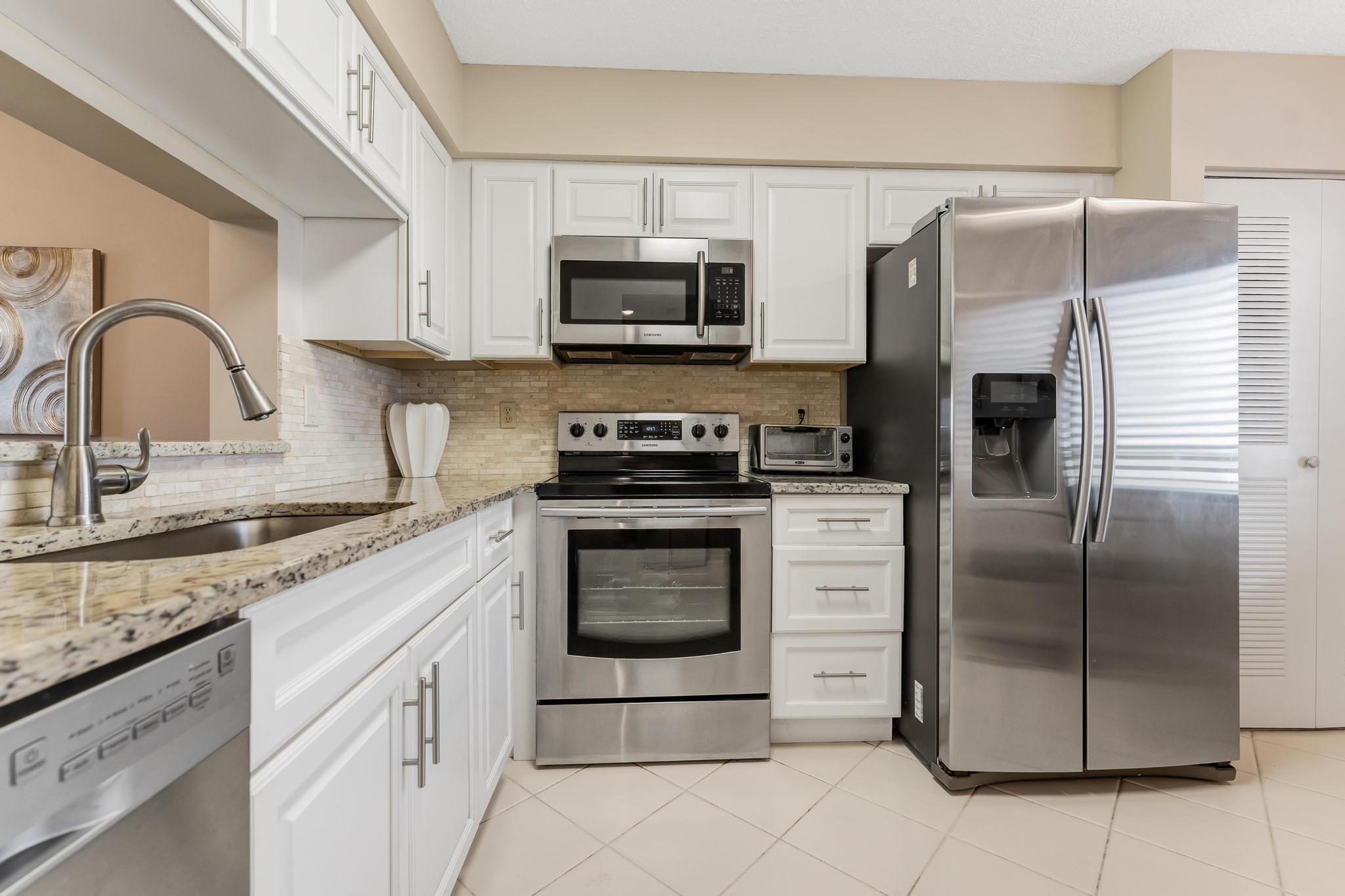 7290 Kinghurst Drive 704