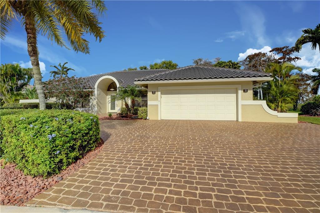 BOCA WOODS COUNTRY CLUB - Residential