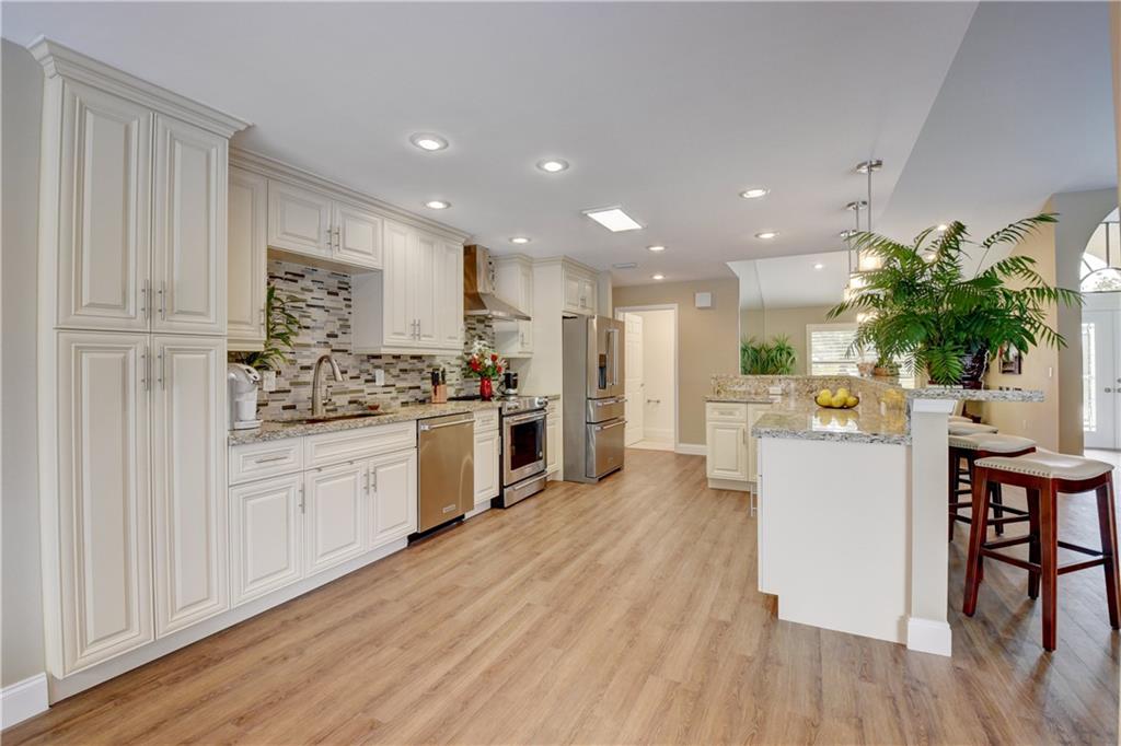 BOCA WOODS COUNTRY CLUB - Residential