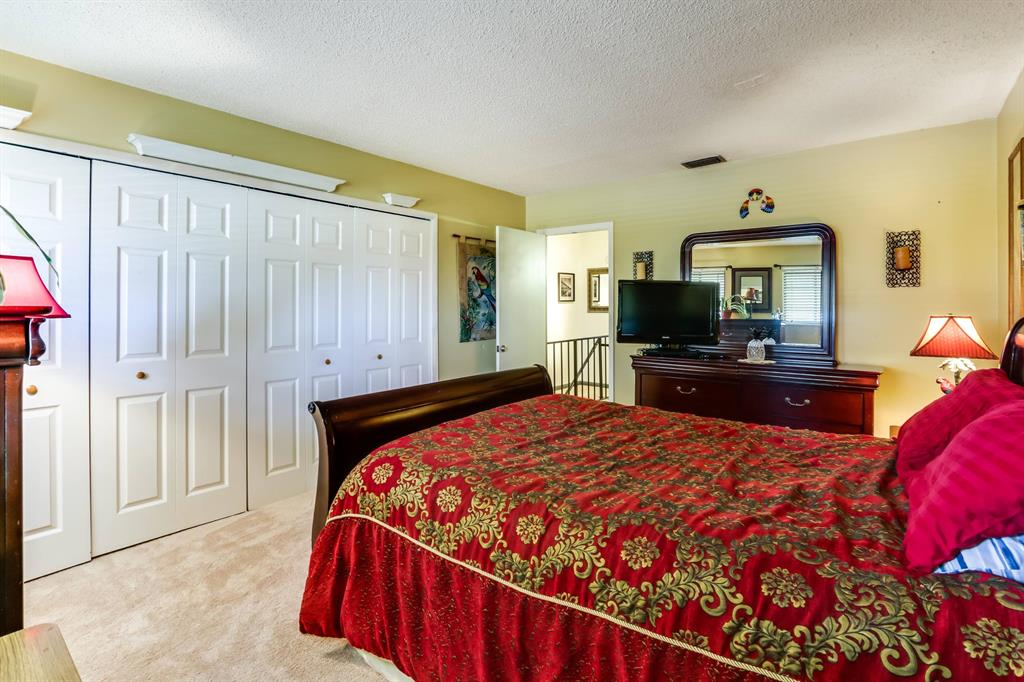 PALM BEACH NATL GOLF AND COUNTRY CLUB ESTATES 3A - Residential