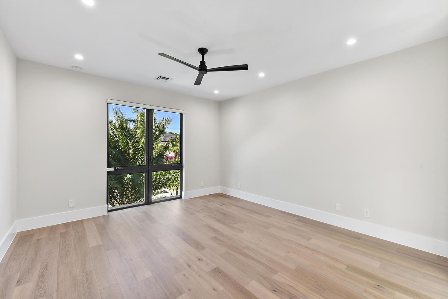 BELLE TERRE - Residential