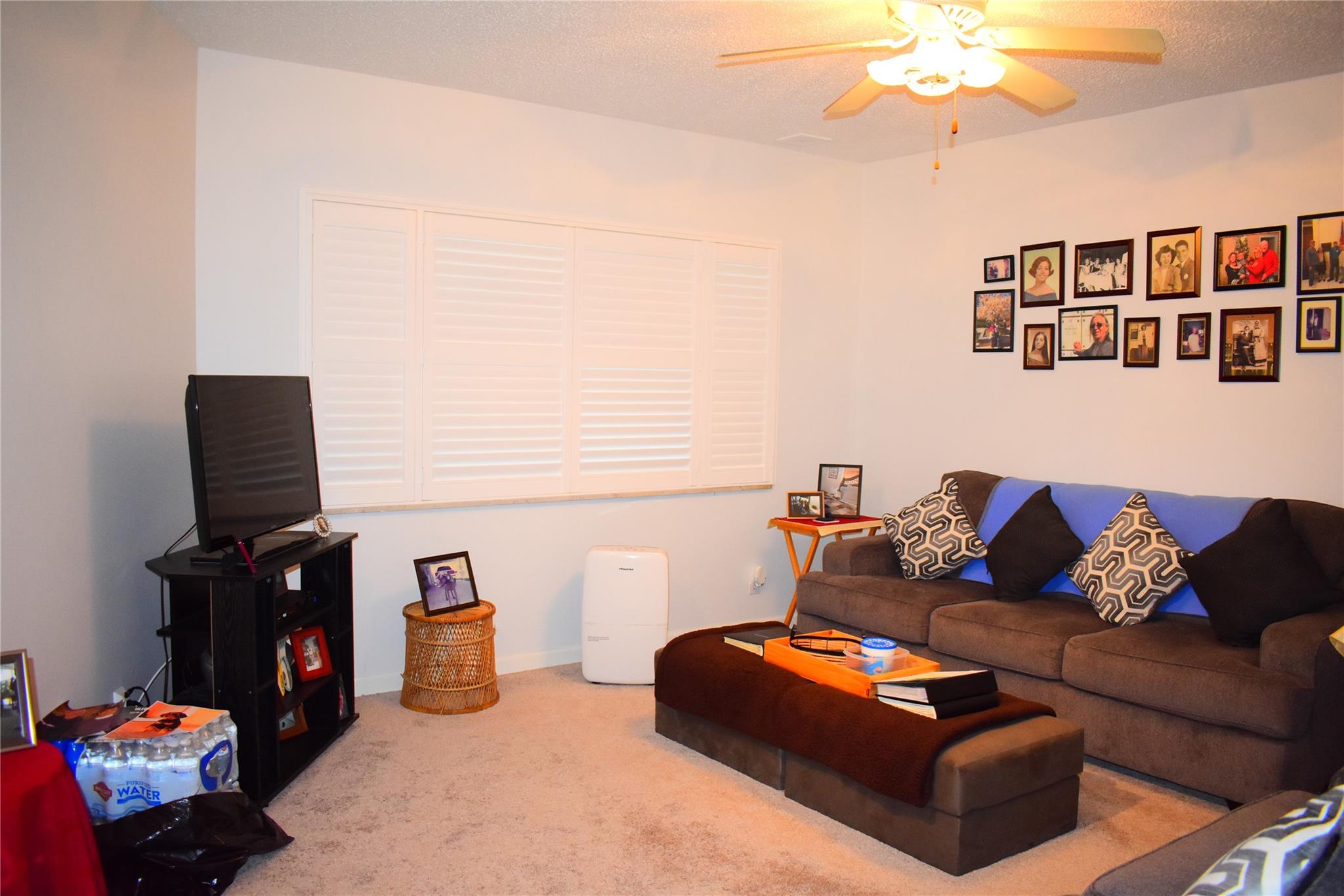 River Reach Condo I - Residential Lease