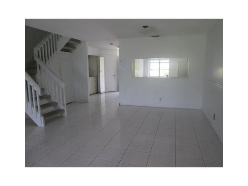 KARANDA VILLAGE 3-E - Residential