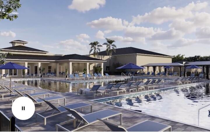 PALM GREENS AT VILLA DEL RAY CONDO II - Residential