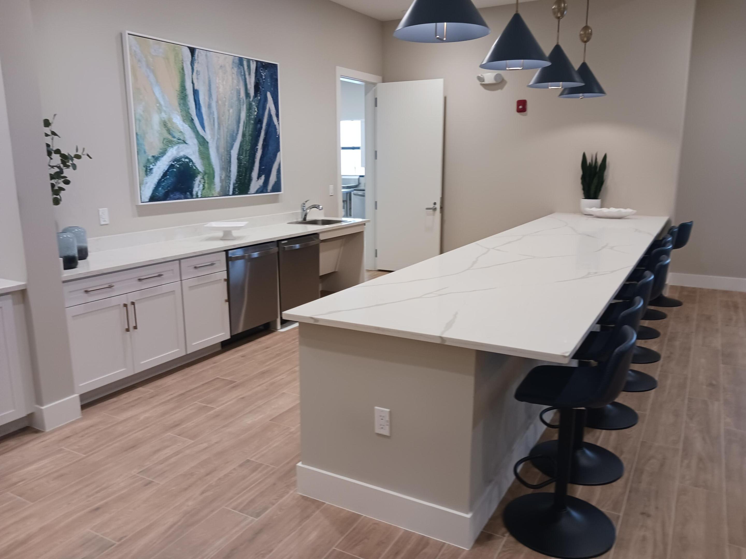 PALM GREENS AT VILLA DEL RAY CONDO II - Residential