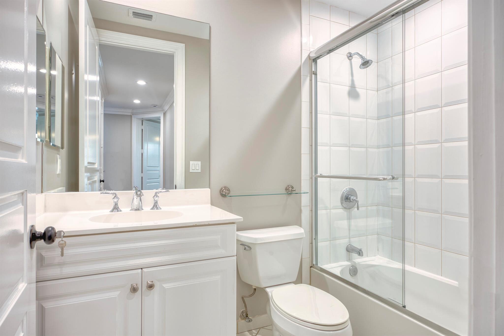 HERITAGE CLUB - Residential