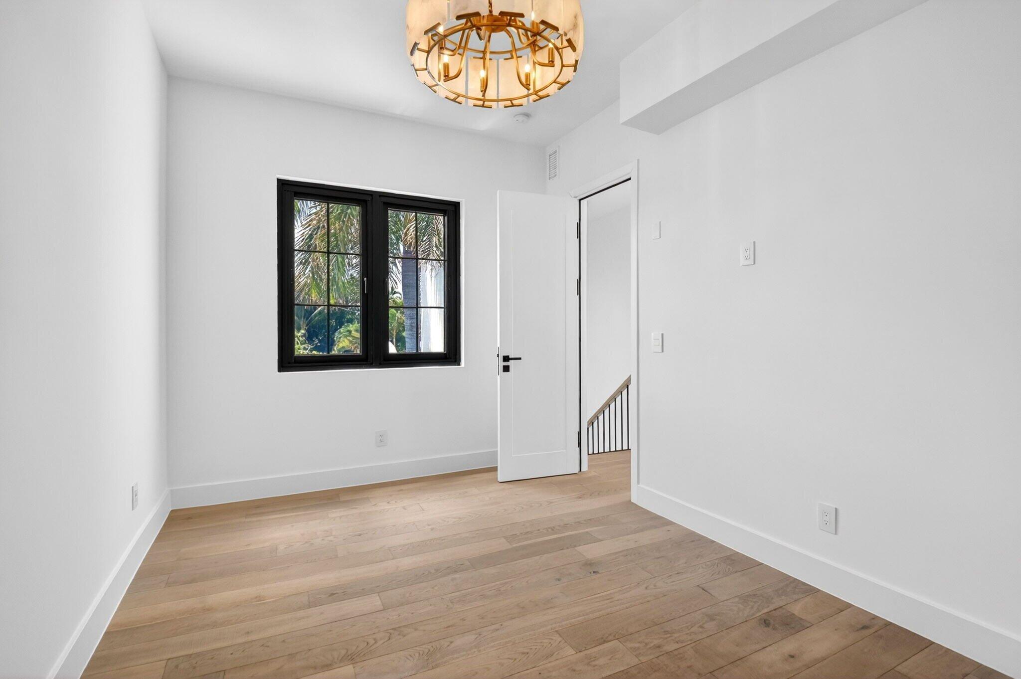 BELAIR WPB - Residential