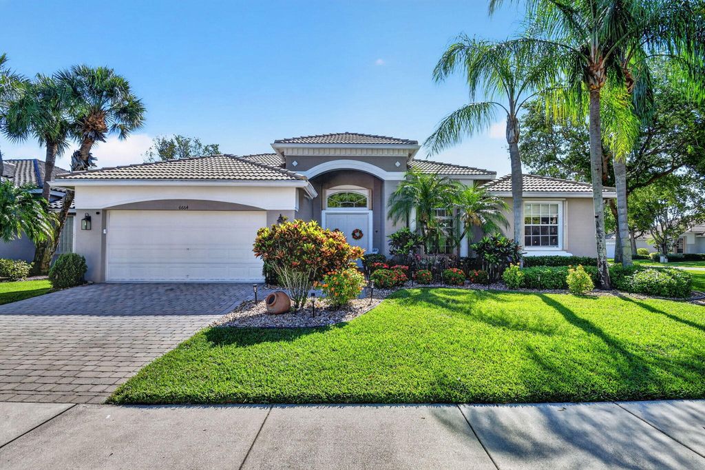 Photo of 6664 Murano Way, Lake Worth, FL 33467 (MLS # B26026007)
