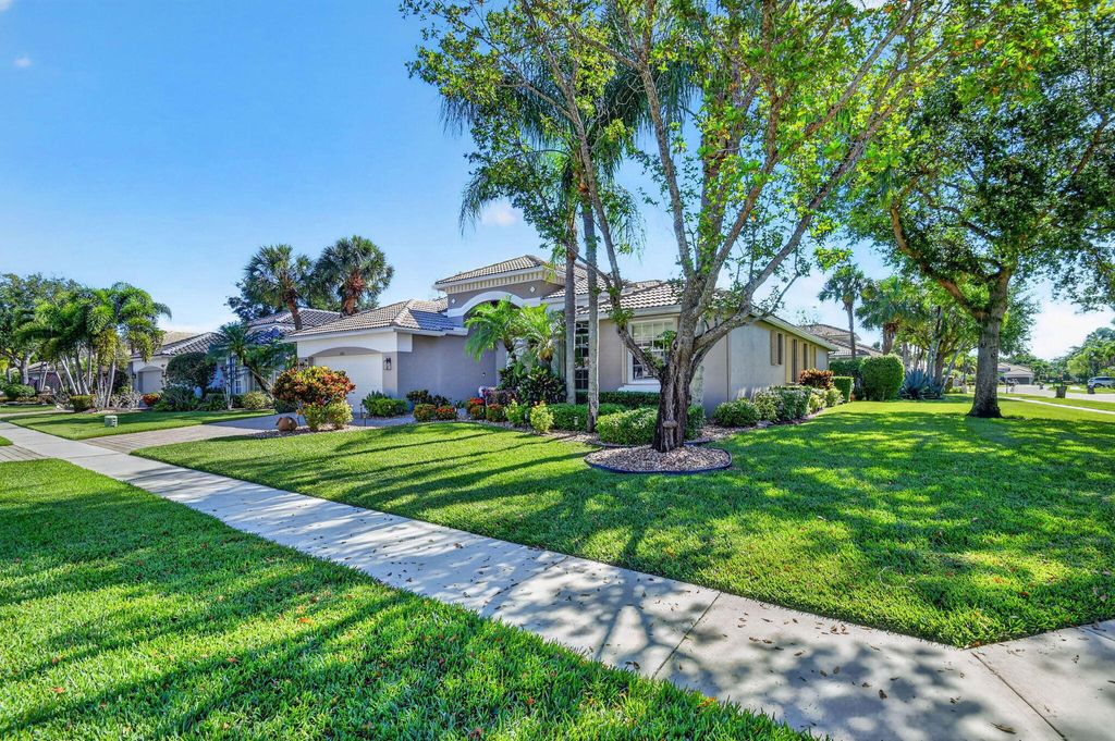 Photo of 6664 Murano Way, Lake Worth, FL 33467 (MLS # B26026007)