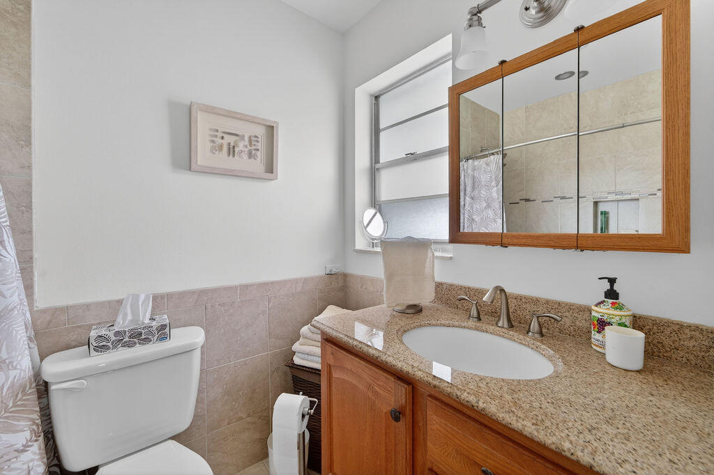 COUNTRY MANORS CONDO - Residential