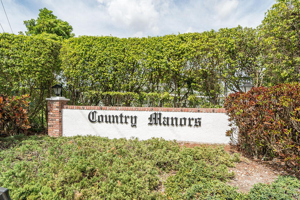 COUNTRY MANORS CONDO - Residential