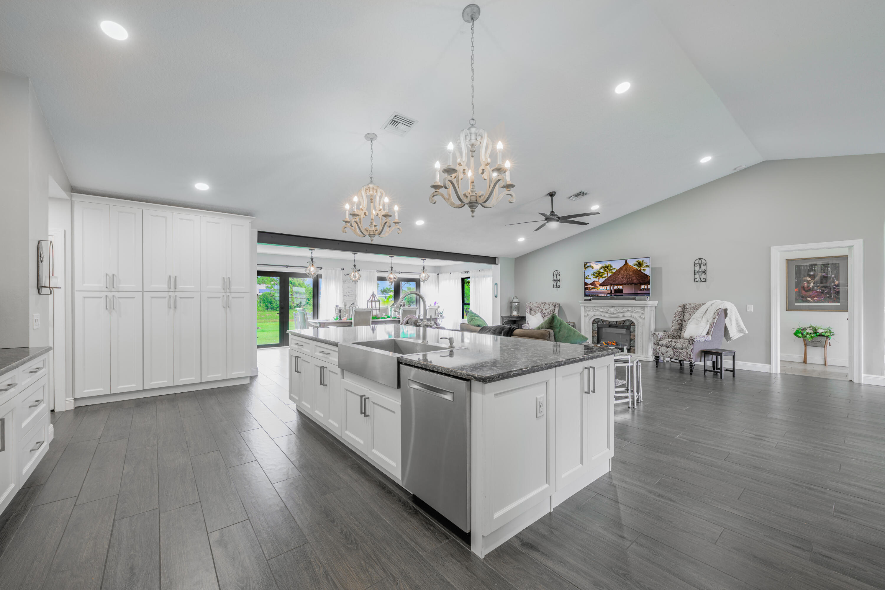 PORT ST LUCIE SECTION 44 - Residential