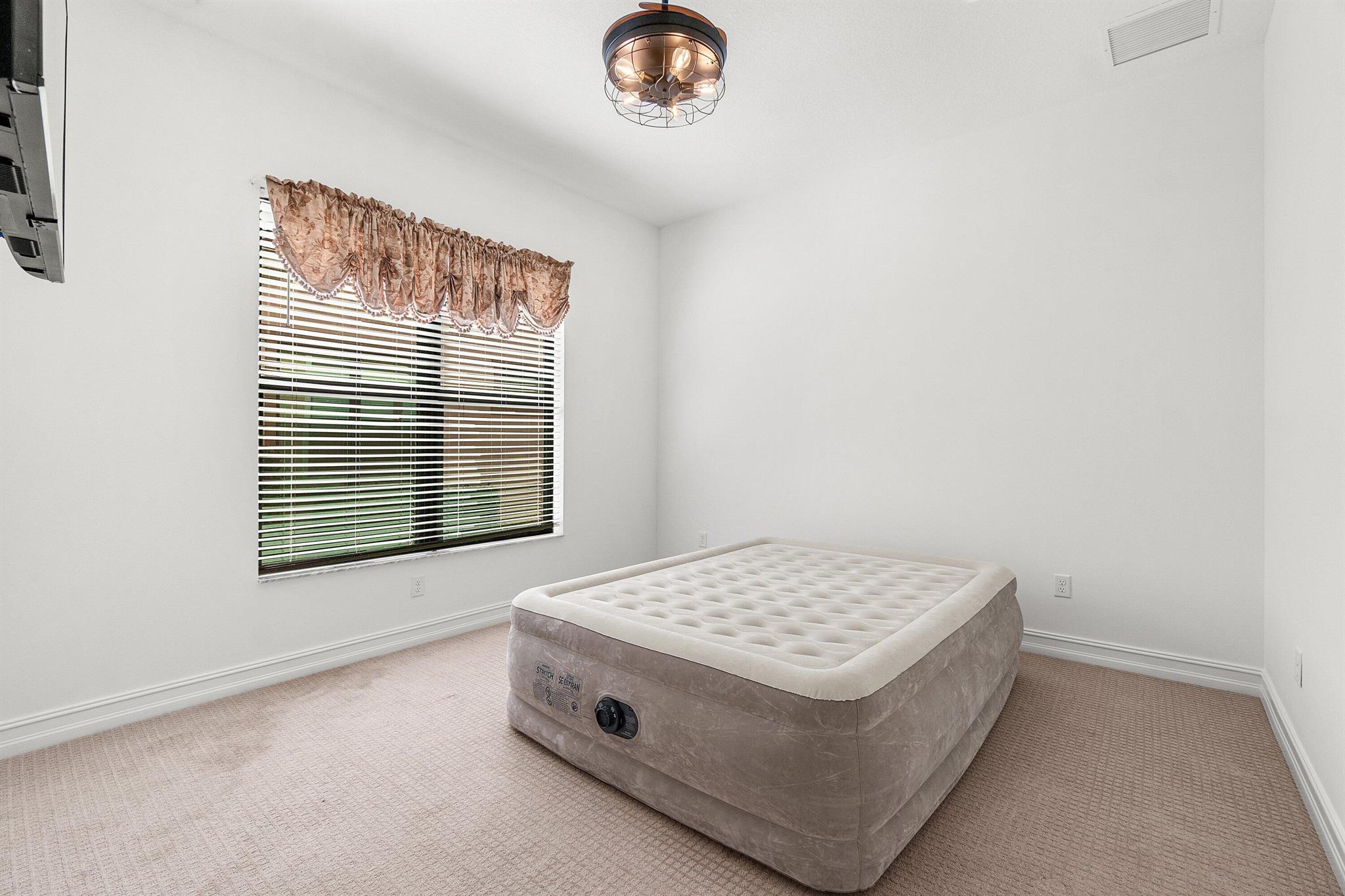 PARKLAND ROYALE - Residential