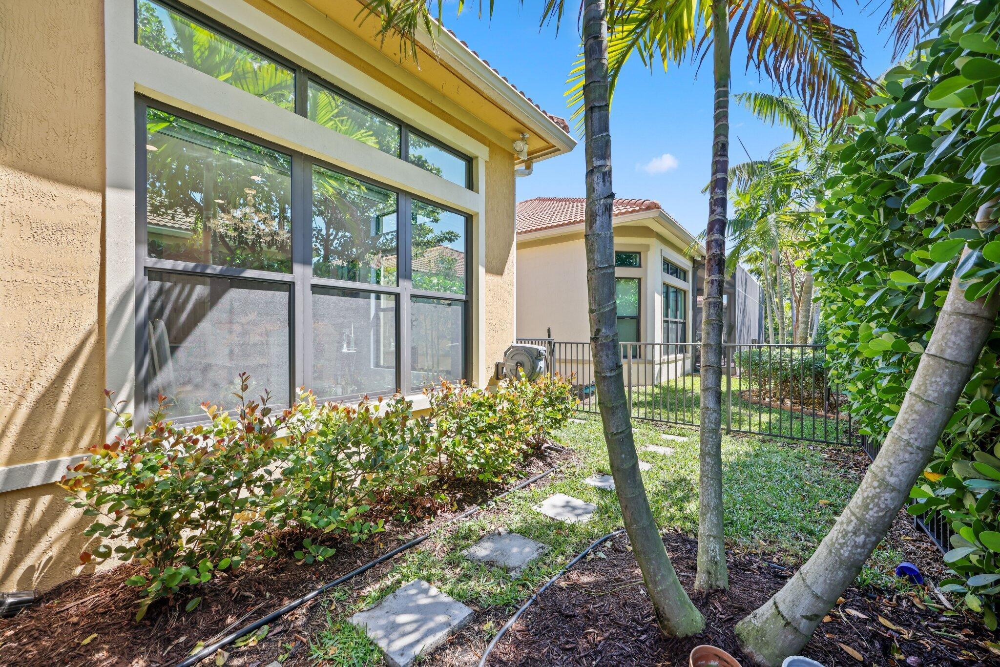 PARKLAND ROYALE - Residential