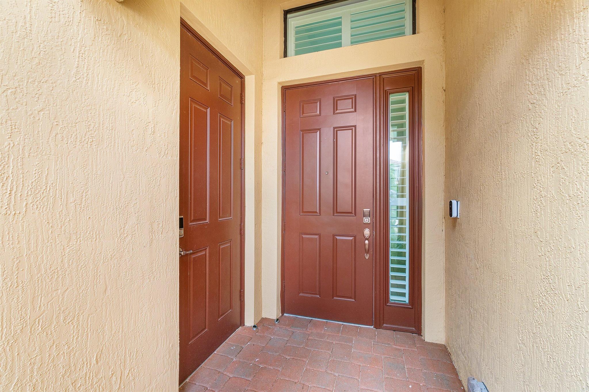 PARKLAND ROYALE - Residential