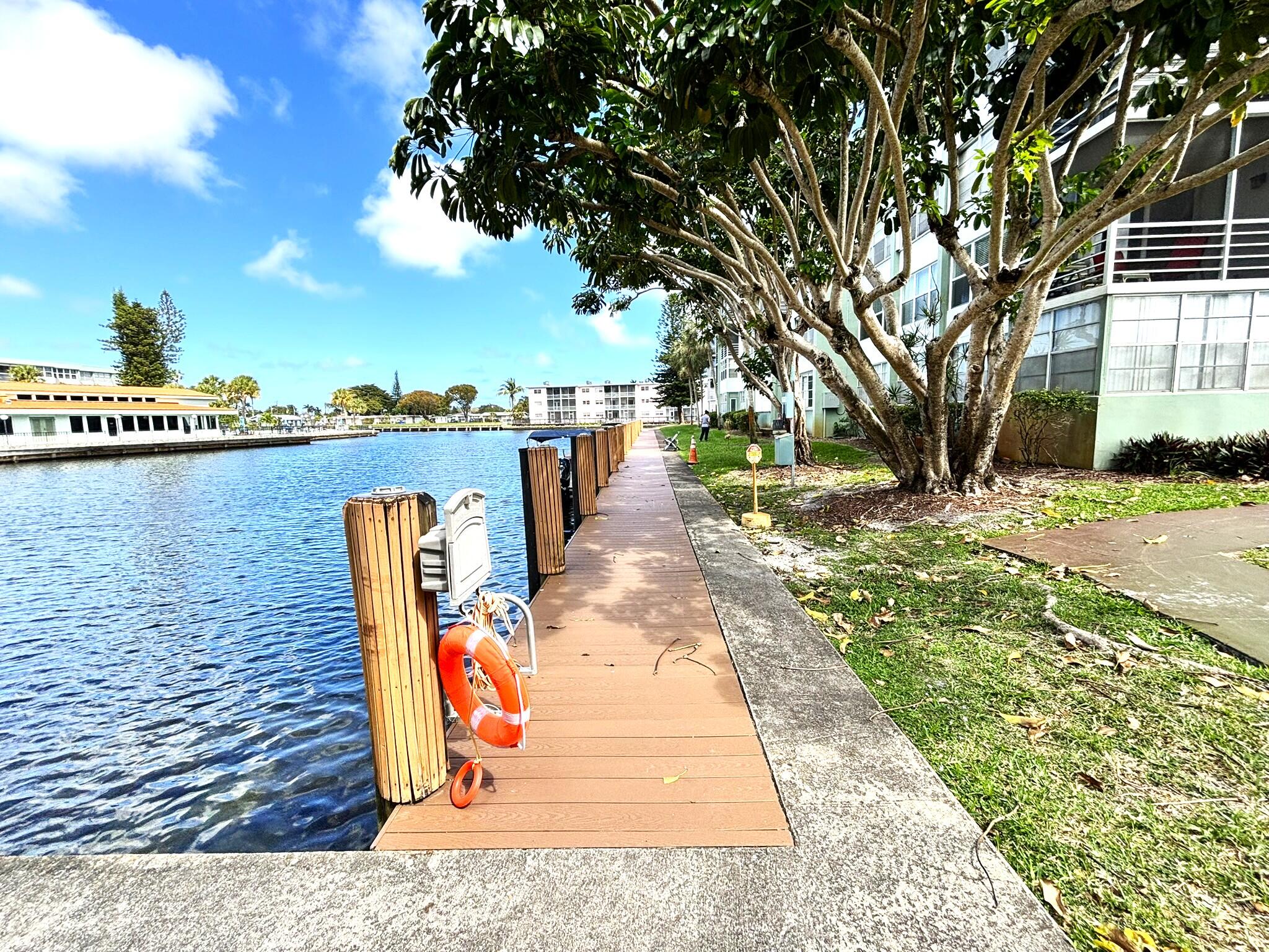 WATERGATE CONDOMINIUM NO 4 - Residential Lease