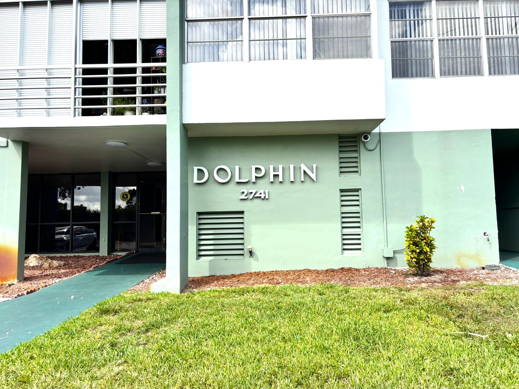 WATERGATE CONDOMINIUM NO 4 - Residential Lease