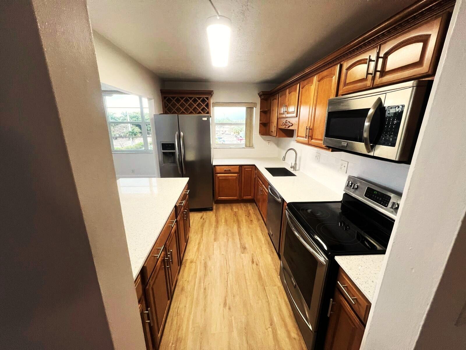 WATERGATE CONDOMINIUM NO 4 - Residential Lease